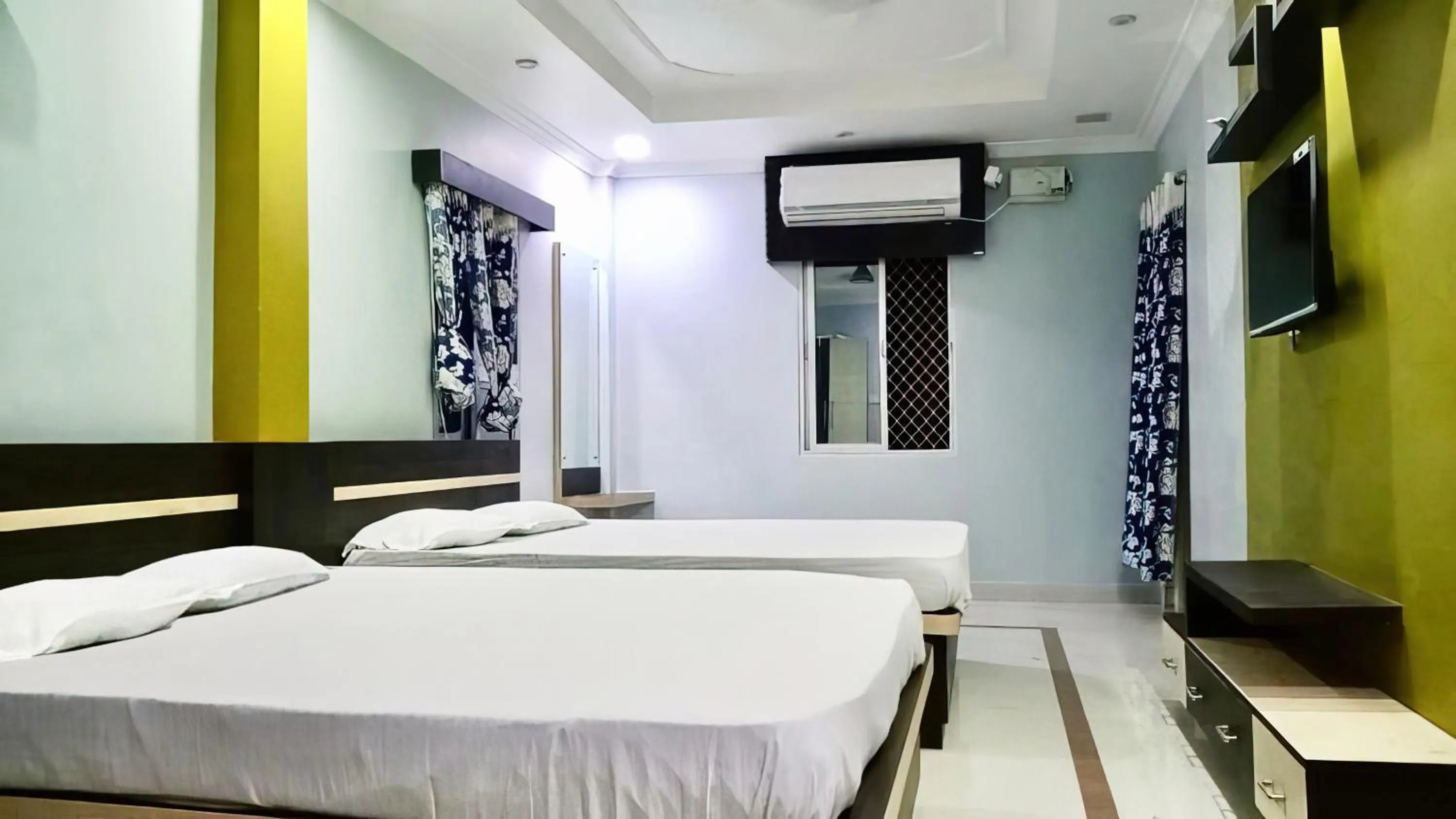 Bedroom, Bed in Bobby Premium Residency 350m from Jagannath temple