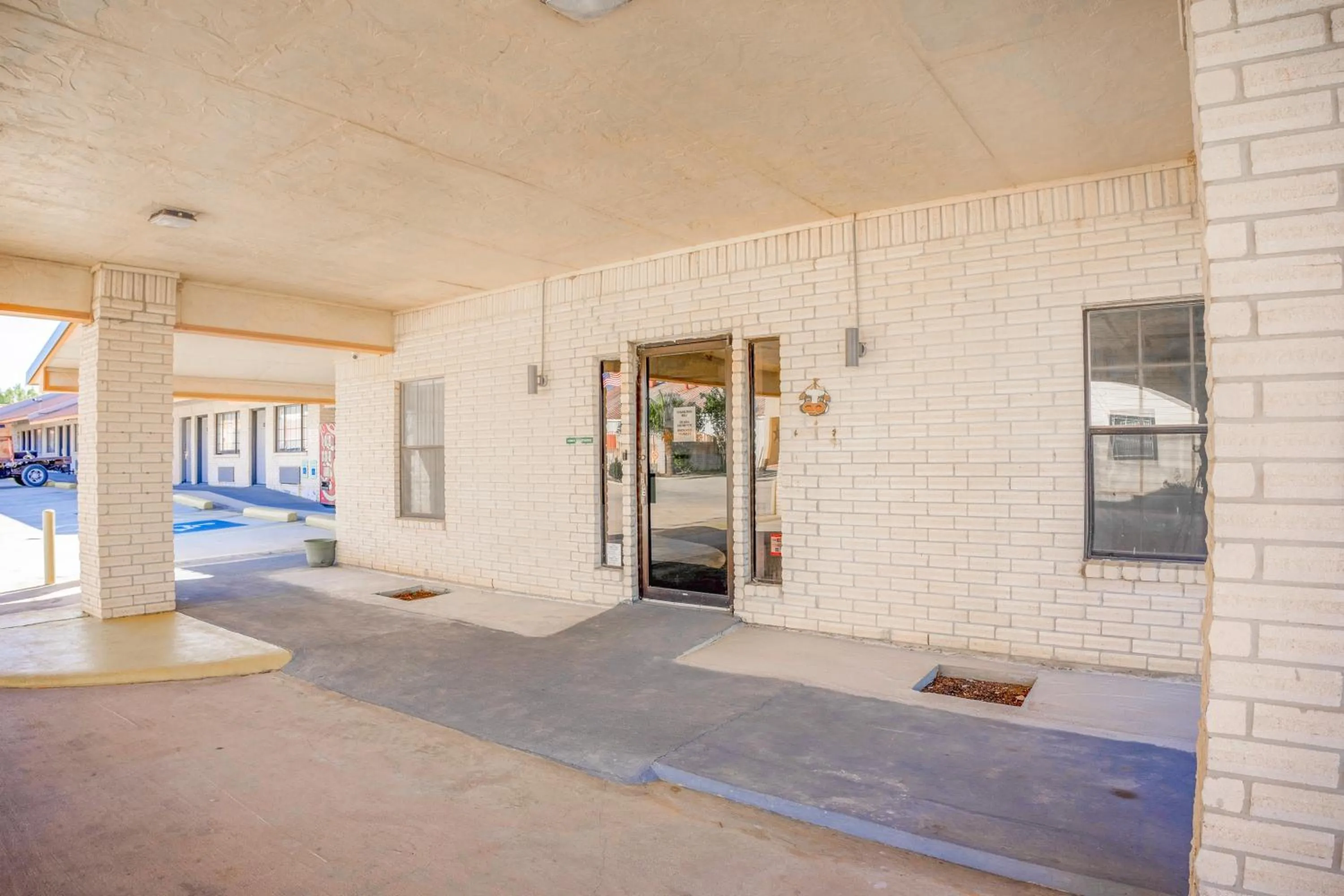 Lobby or reception in Pleasanton Executive Inn By OYO