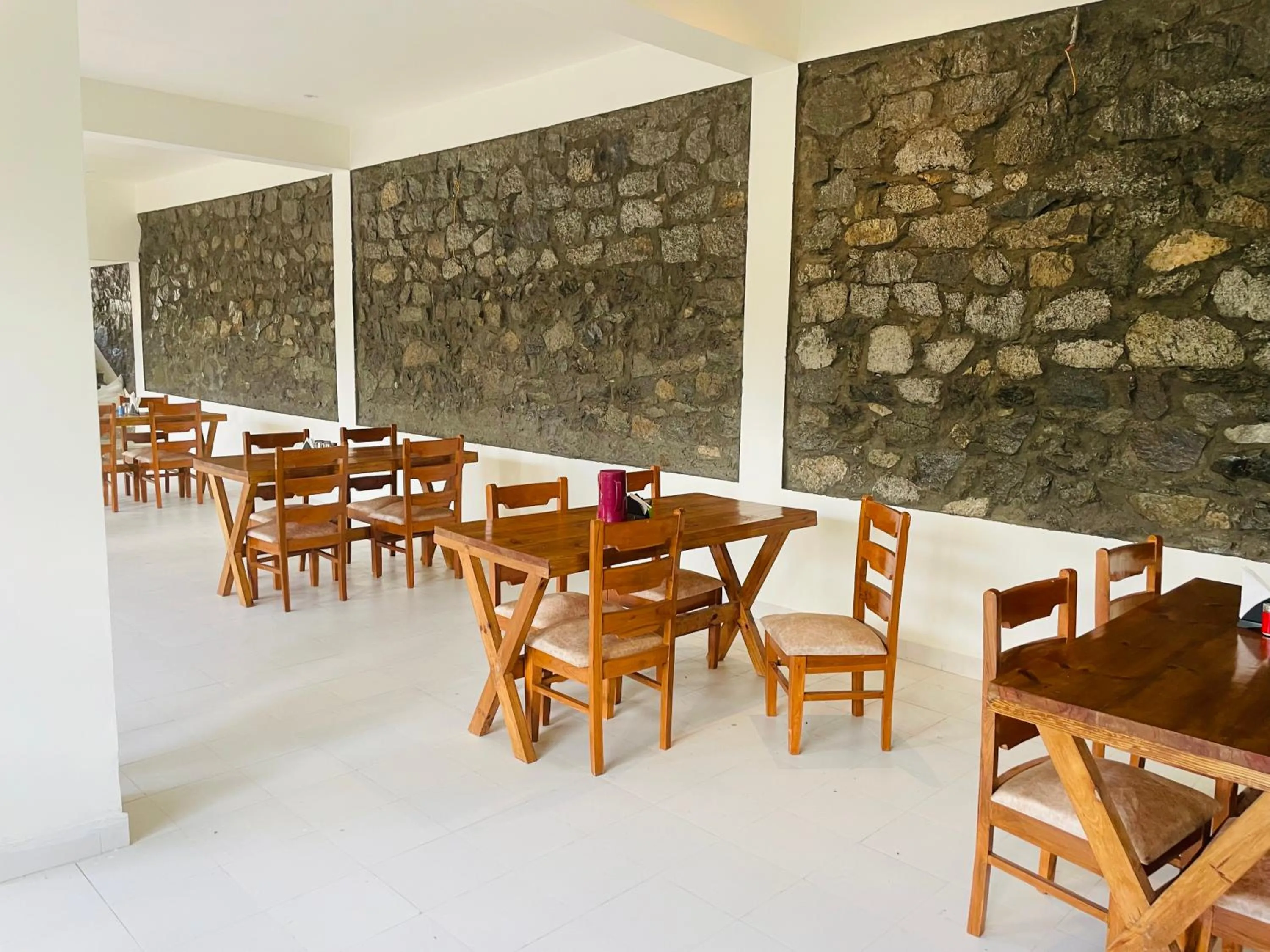 Restaurant/places to eat in Thiksay Organic Resort and Retreat