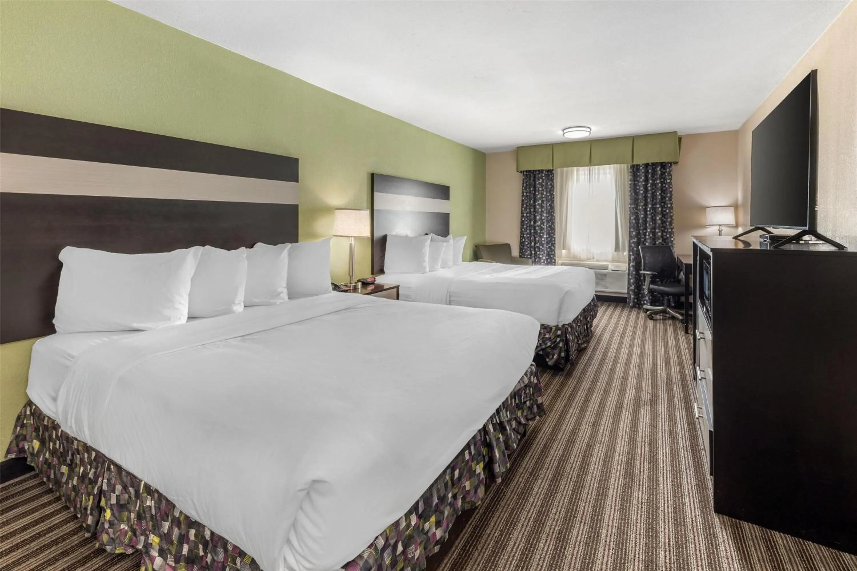 Bedroom, Bed in Best Western Borger Inn