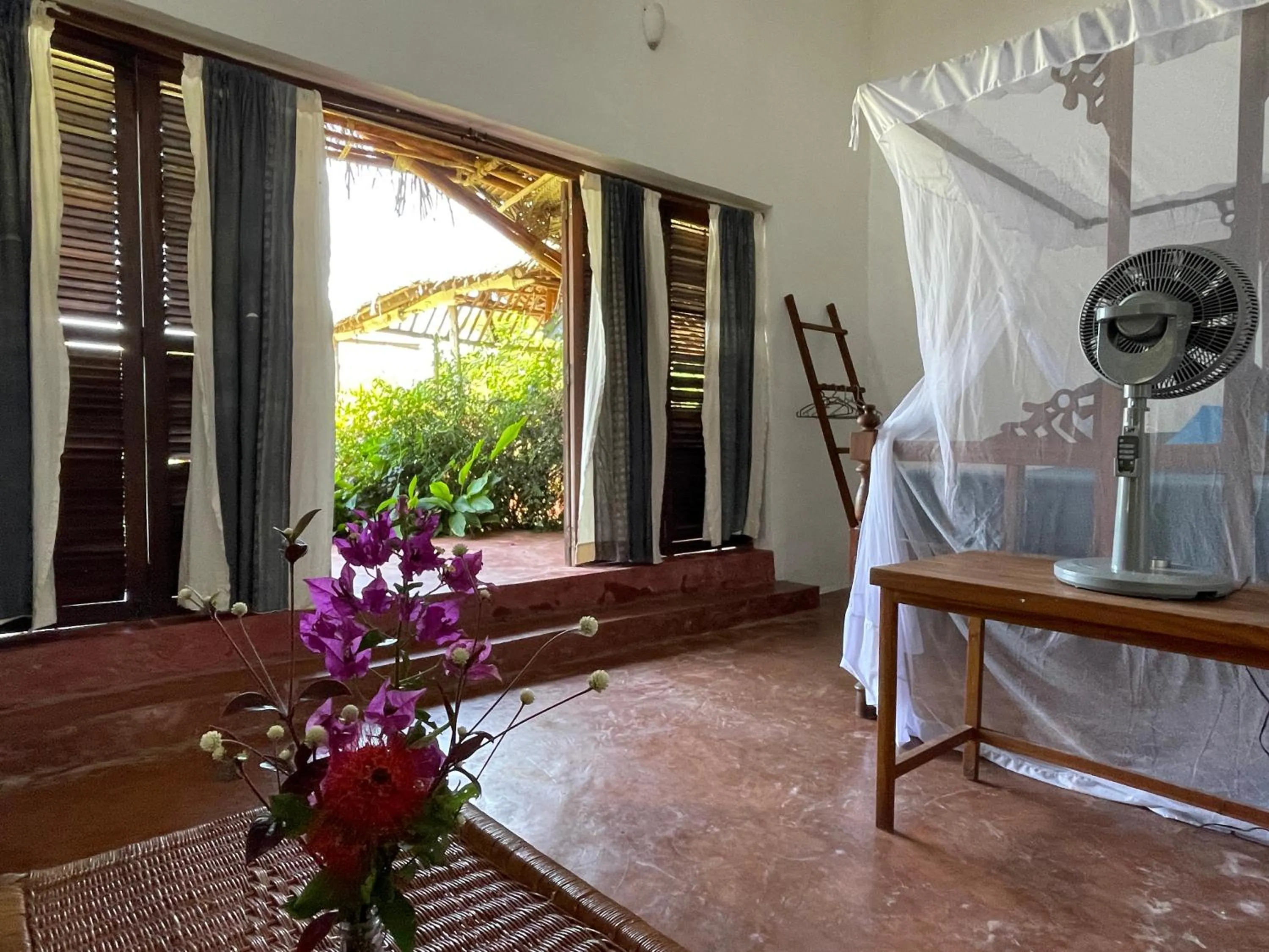 Garden view in Pangani Cliffs Lodge