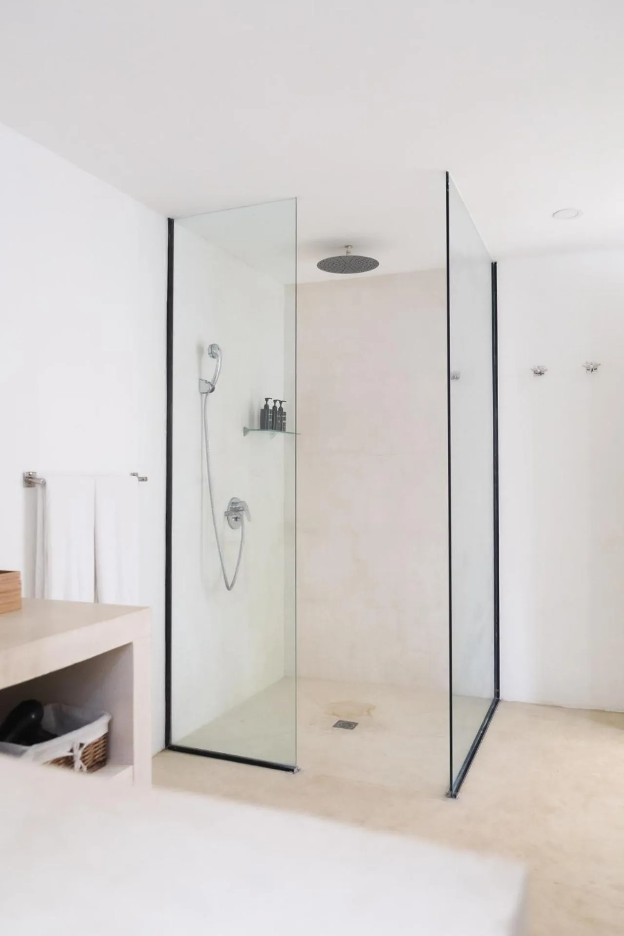 Bathroom in Akwa Santa Teresa