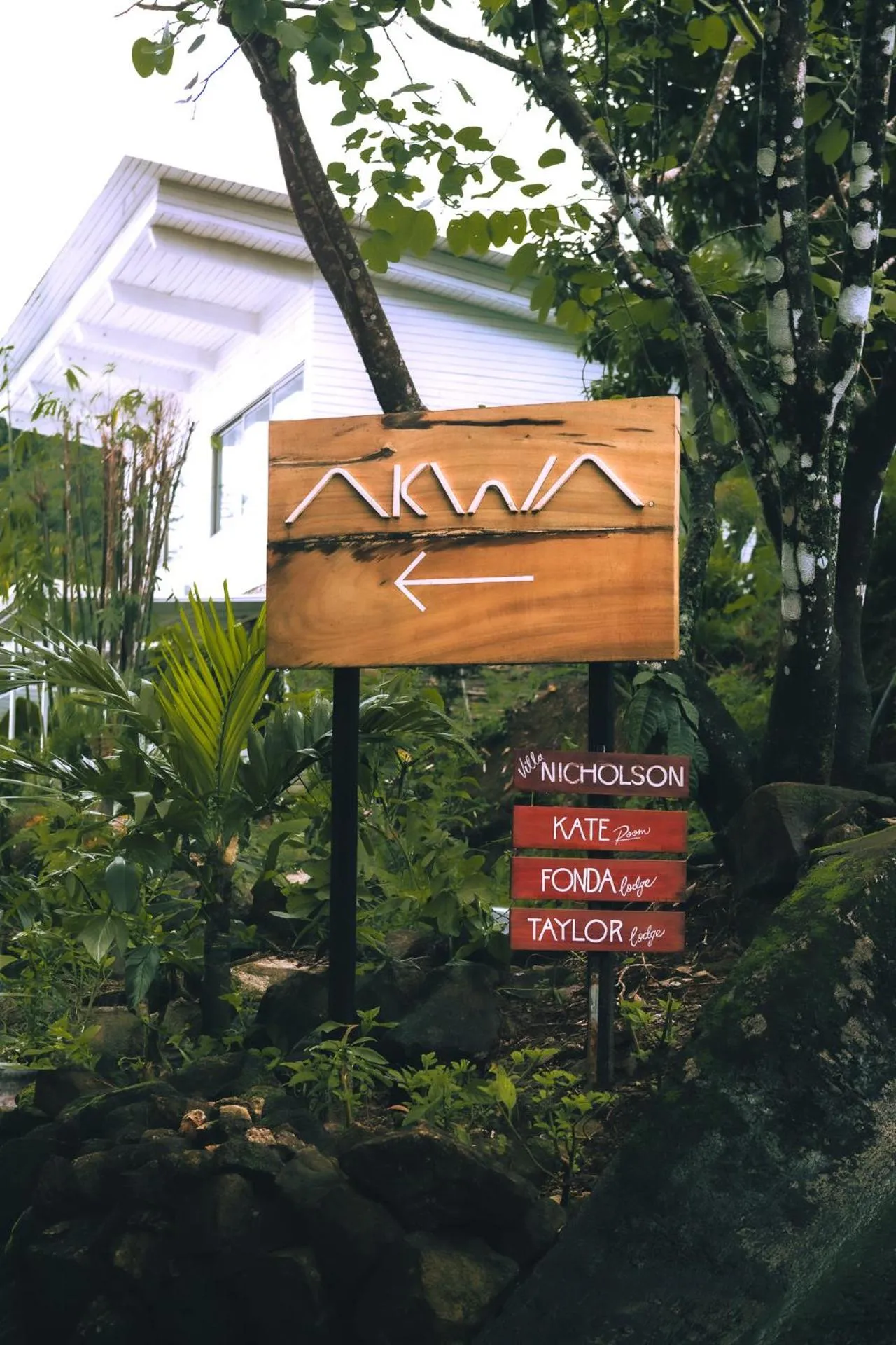 Parking in Akwa Santa Teresa