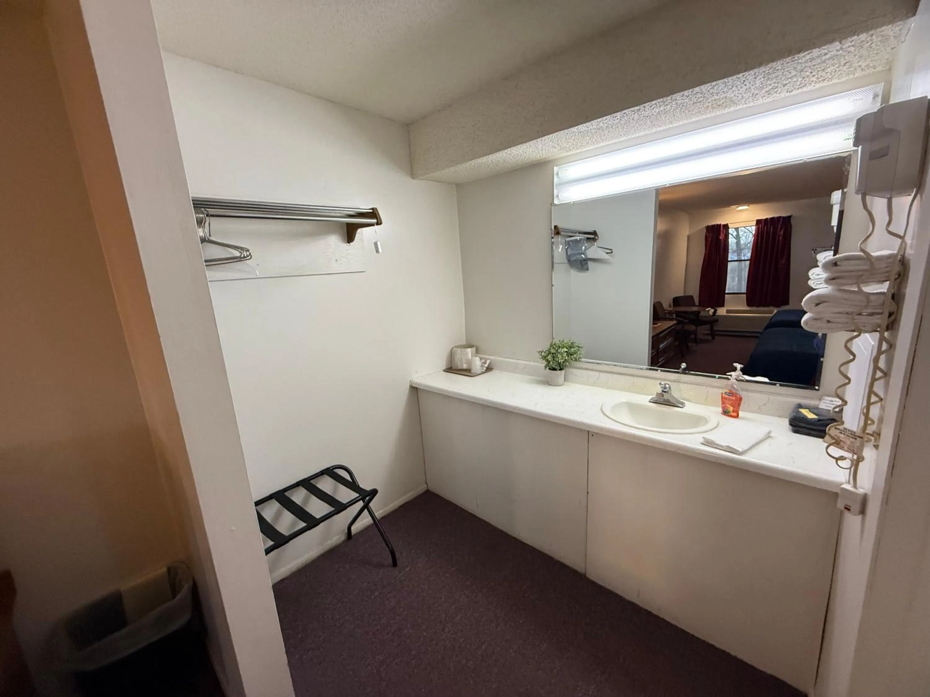 Scottish Inns Motel - Osage Beach