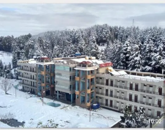 Winter in Gunjyal Madhur Residency