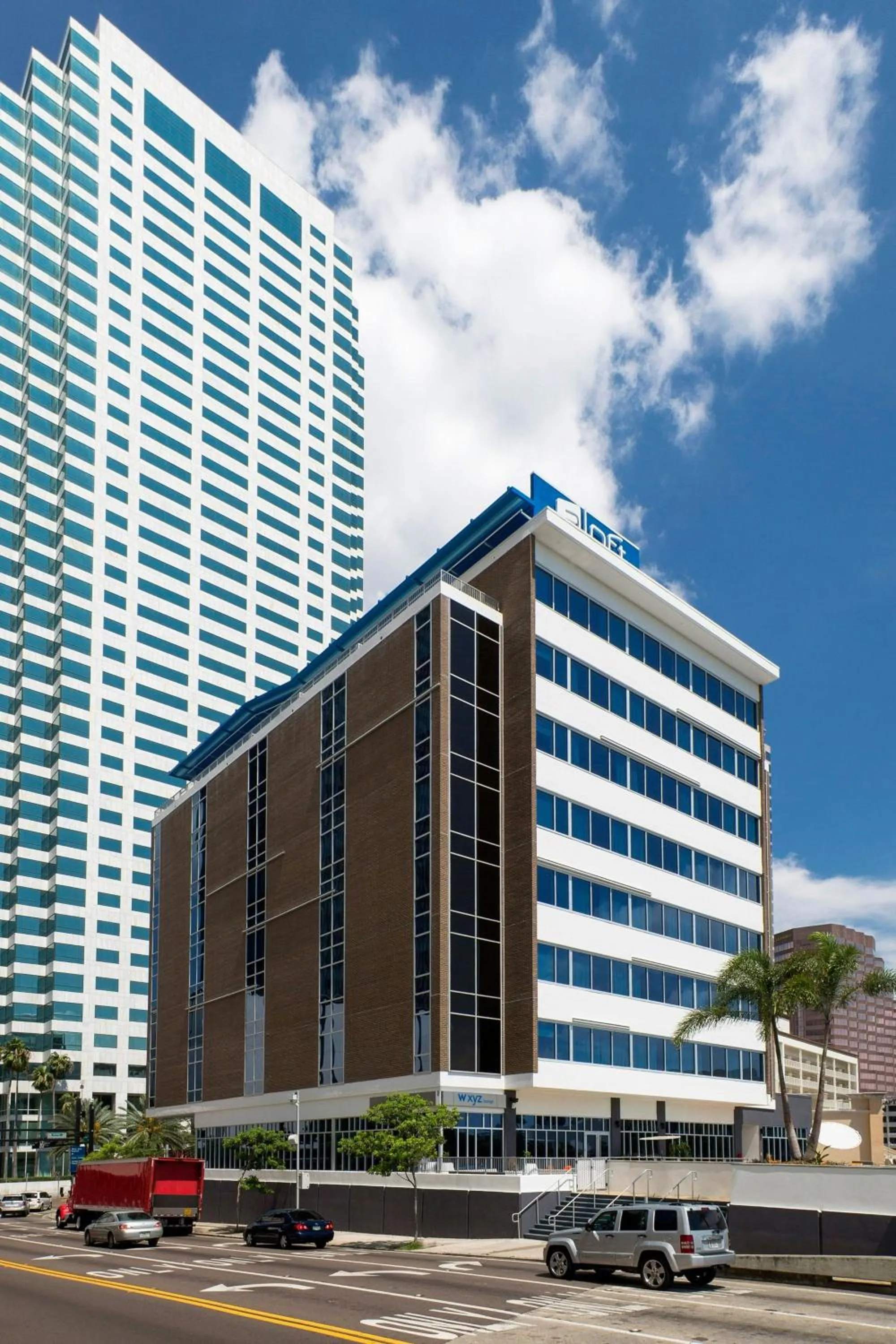 Property building in Aloft - Tampa Downtown