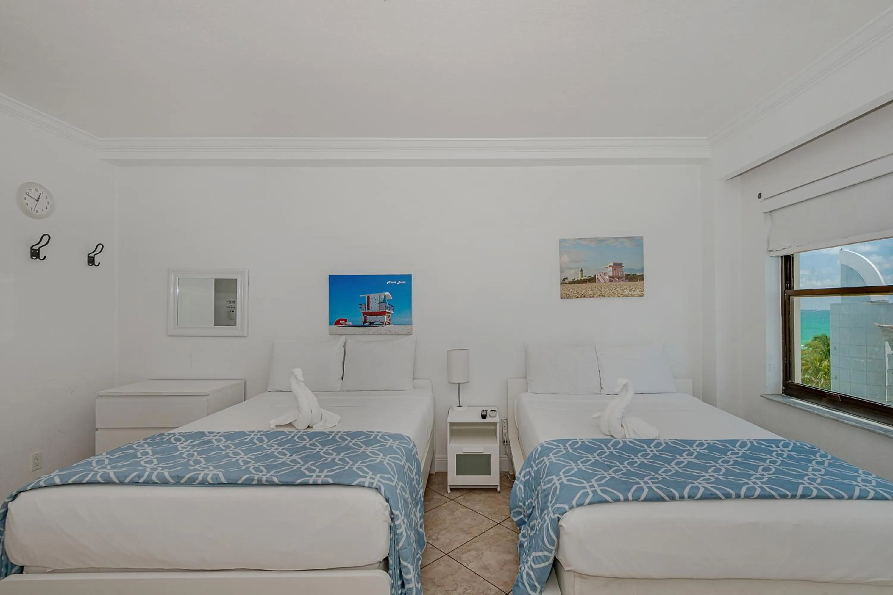 Bed in Beach Front Studio Miami Beach