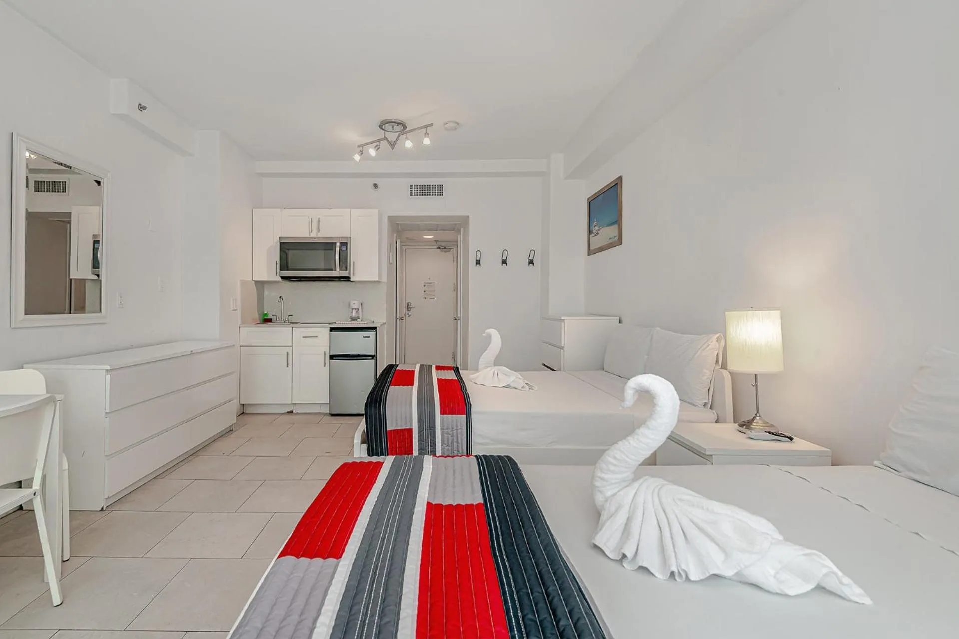 Bed in Beach Front Studio Miami Beach