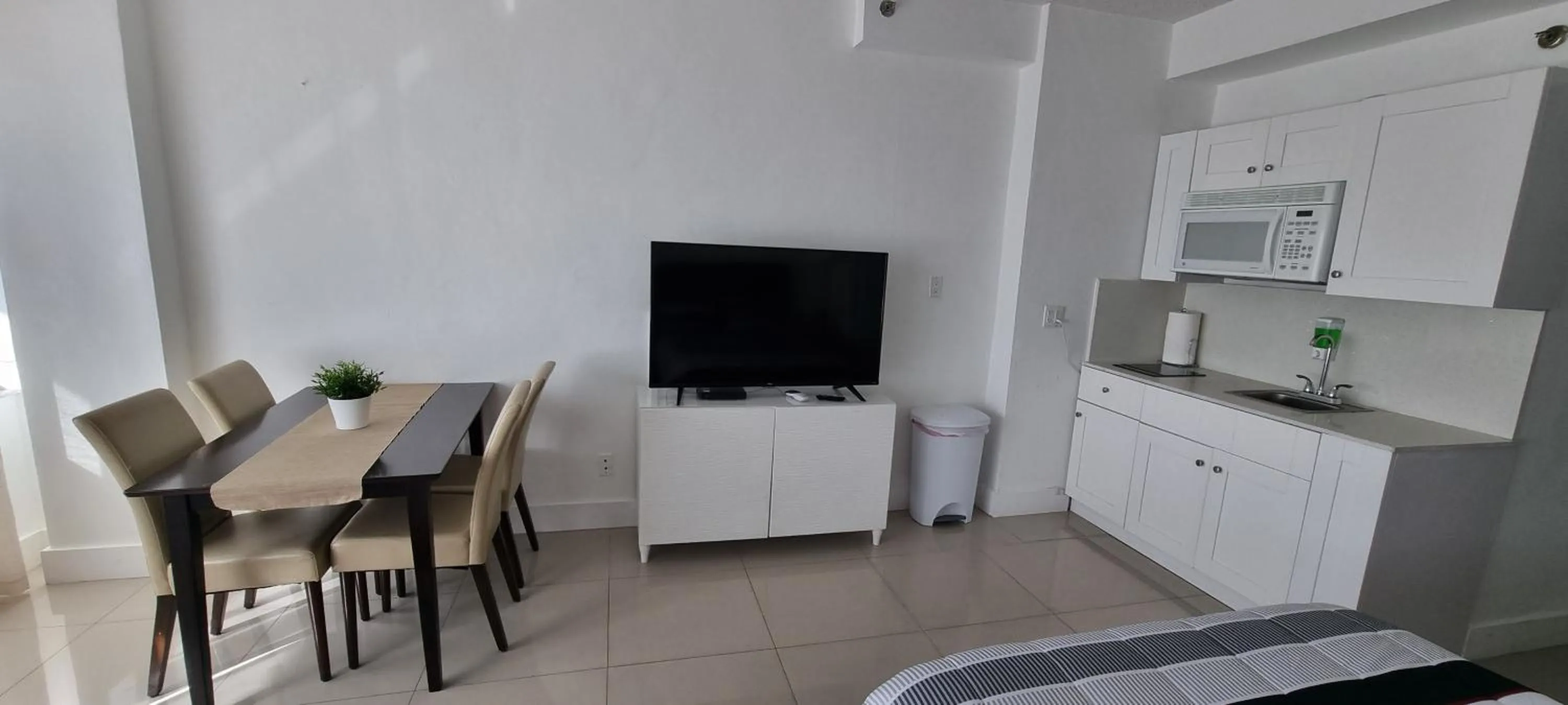 Beach Front Studio Miami Beach