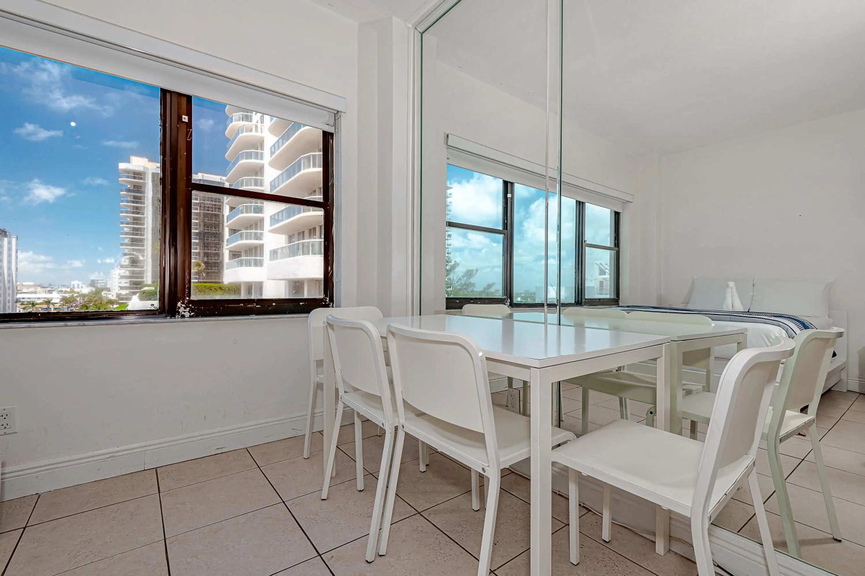 Beach Front Studio Miami Beach