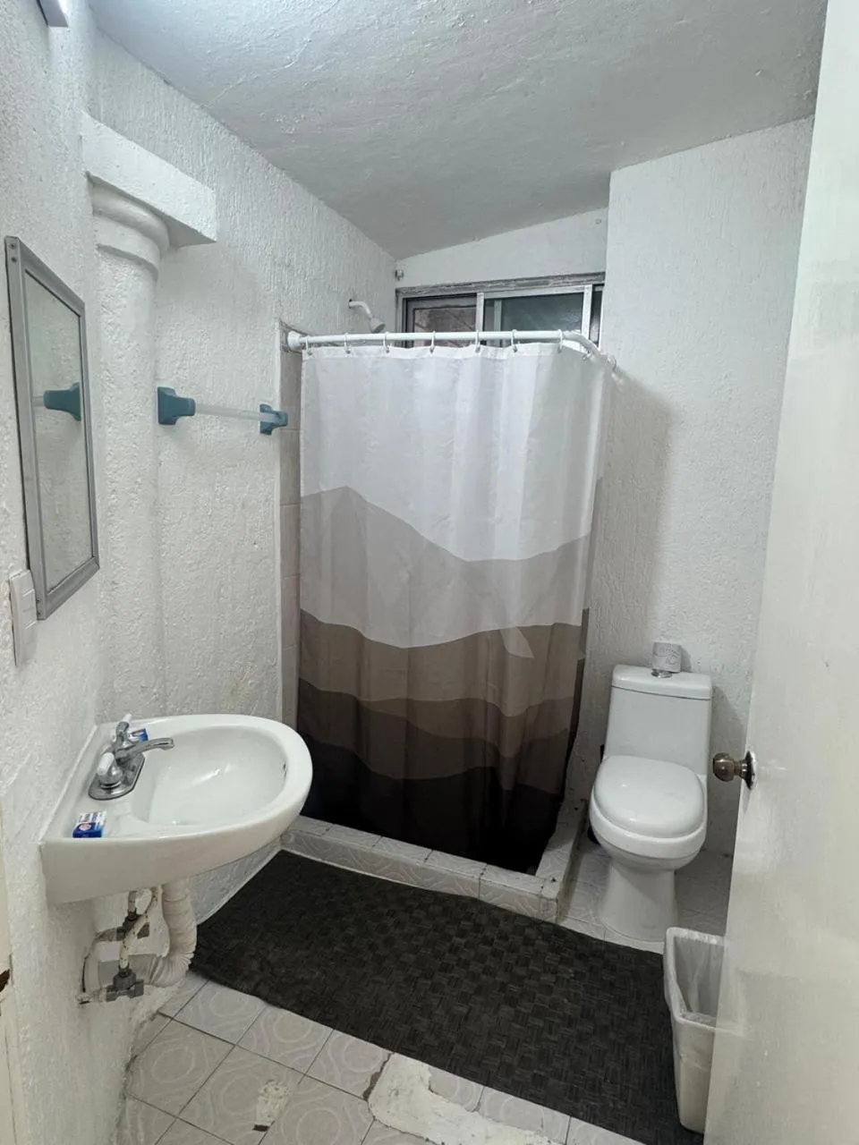 Bathroom in Hotel Farallon Inn Cancún