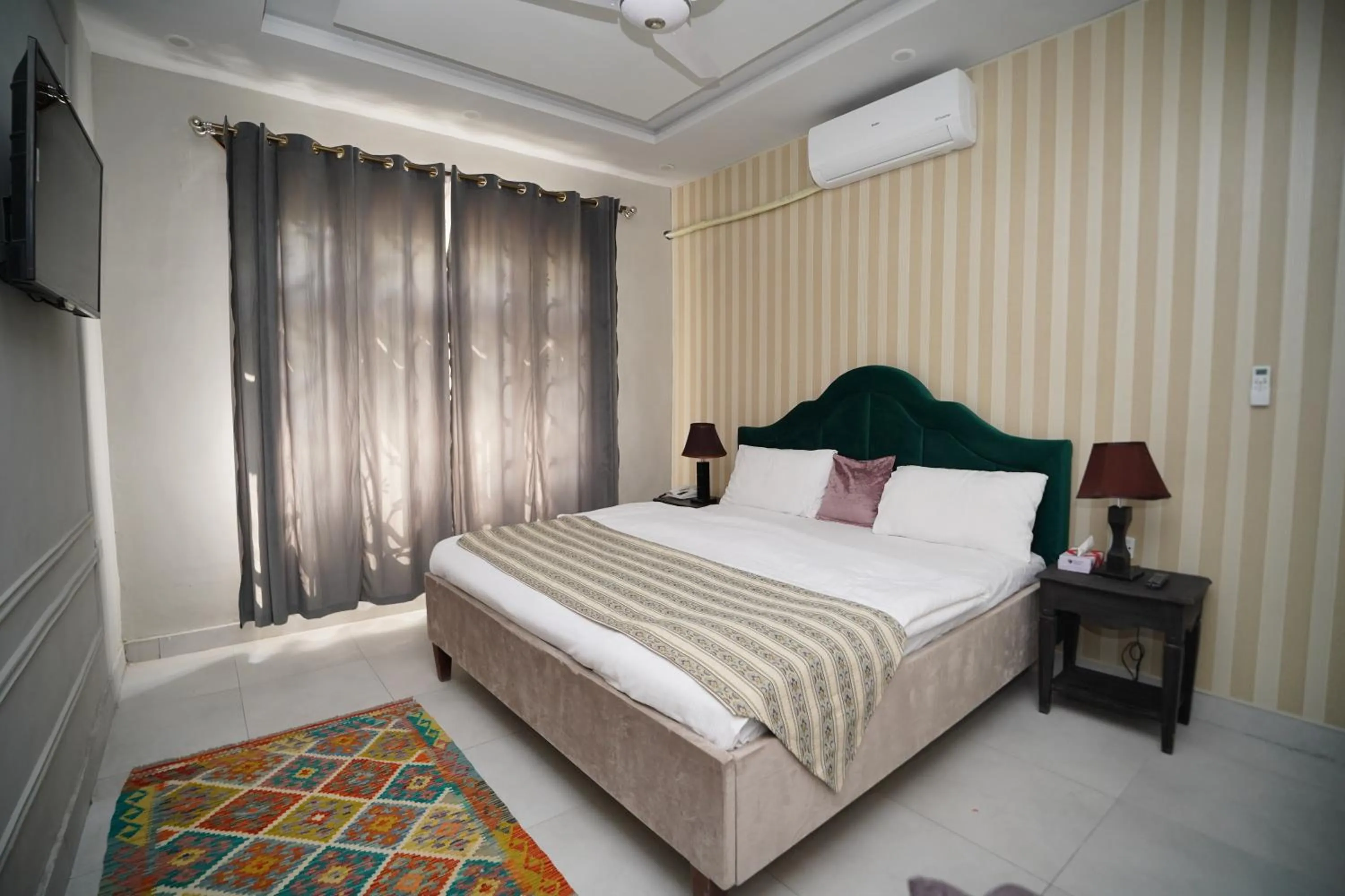 Bed in Green orchard skardu