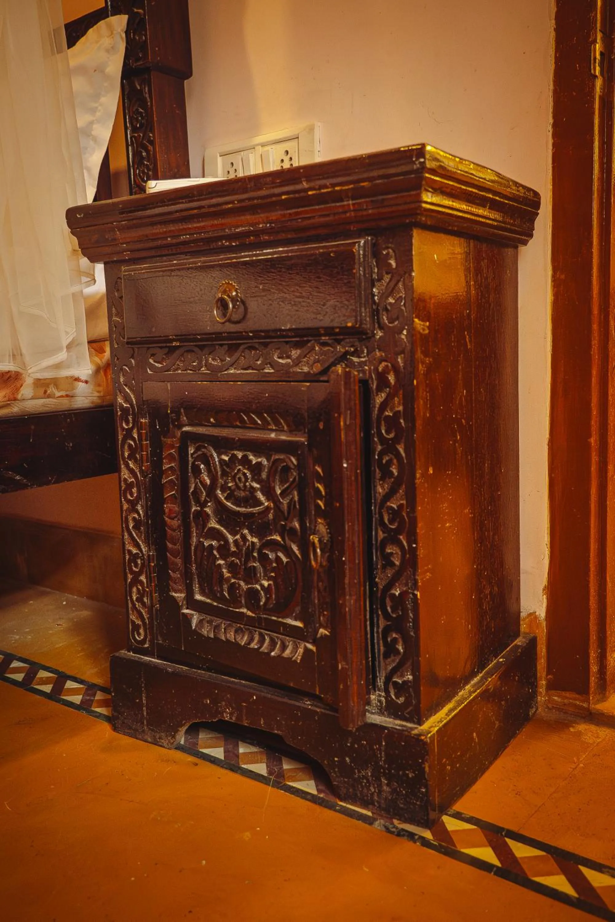 Decorative detail in The Elite Castle