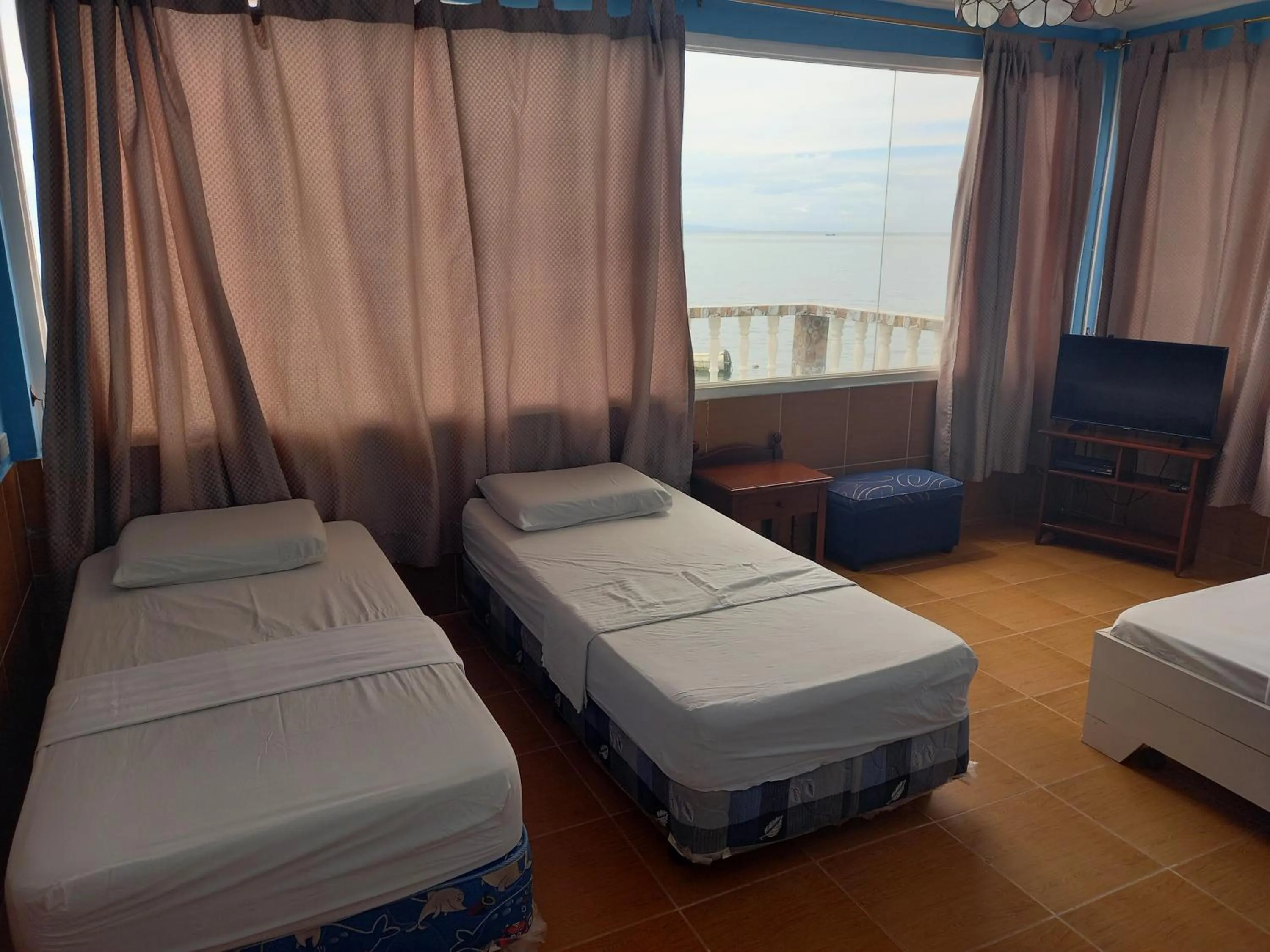 Bedroom, Bed in Germaroze