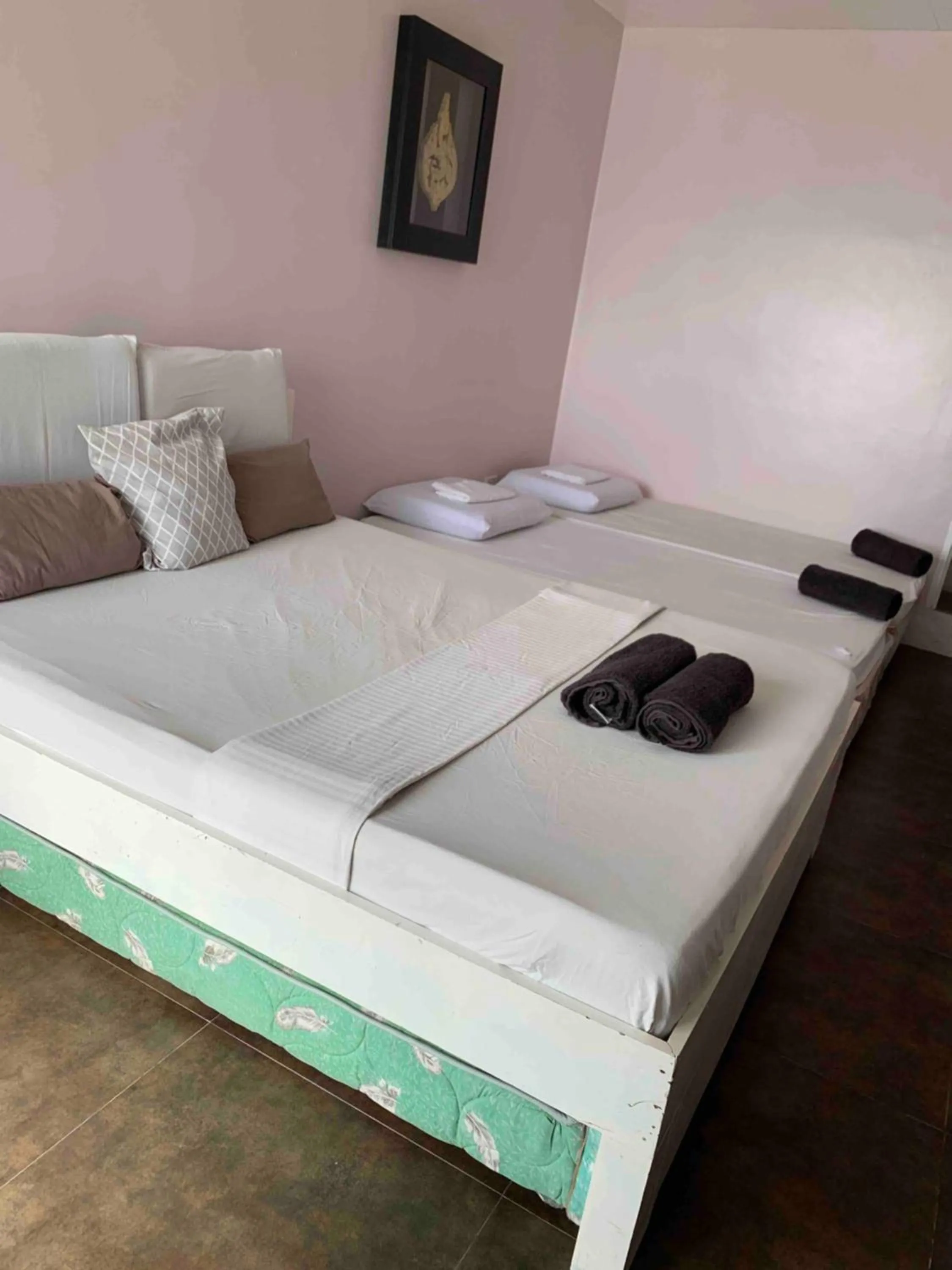Bed in Germaroze
