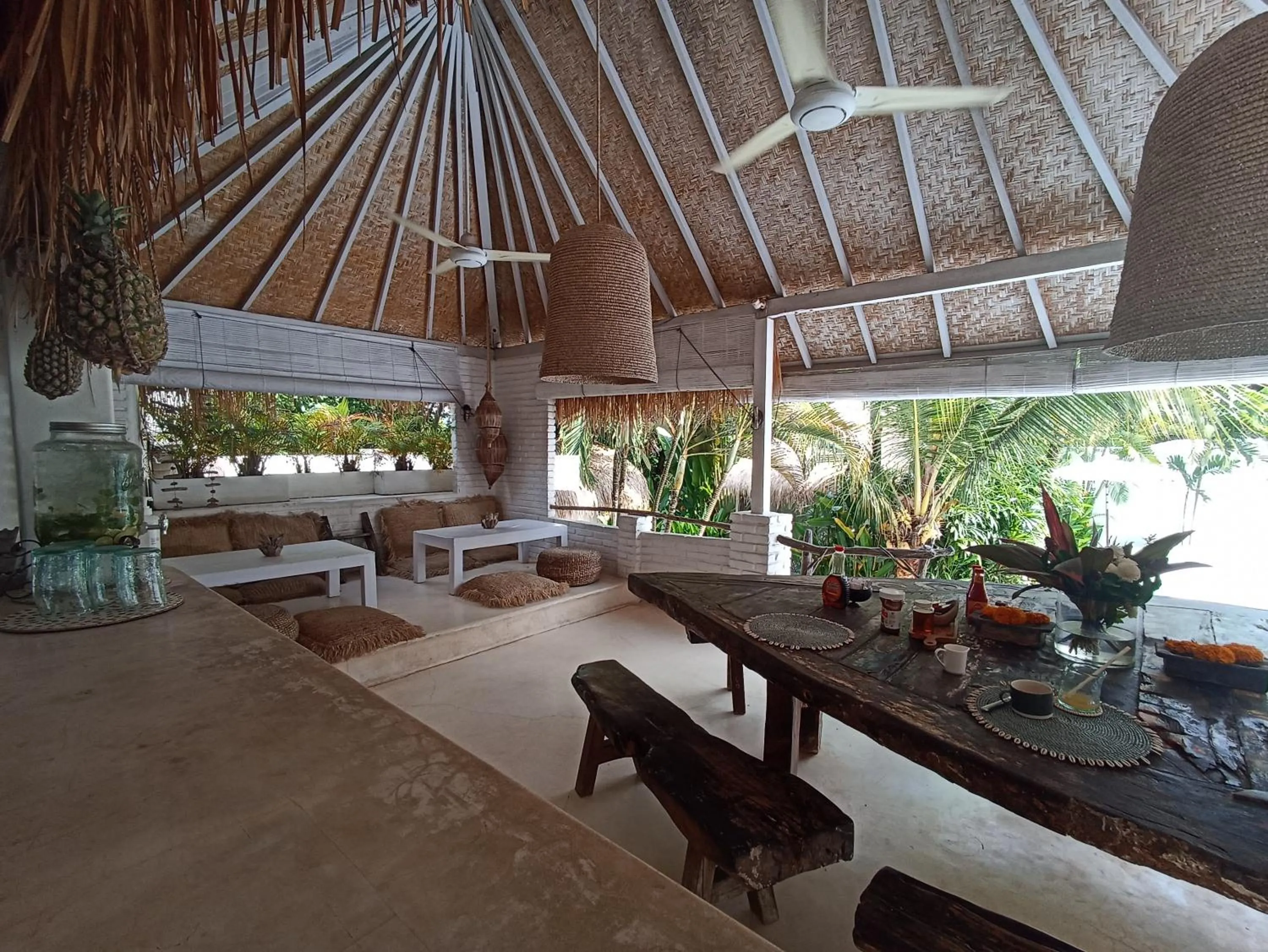 Restaurant/places to eat in Sal Secret Spot