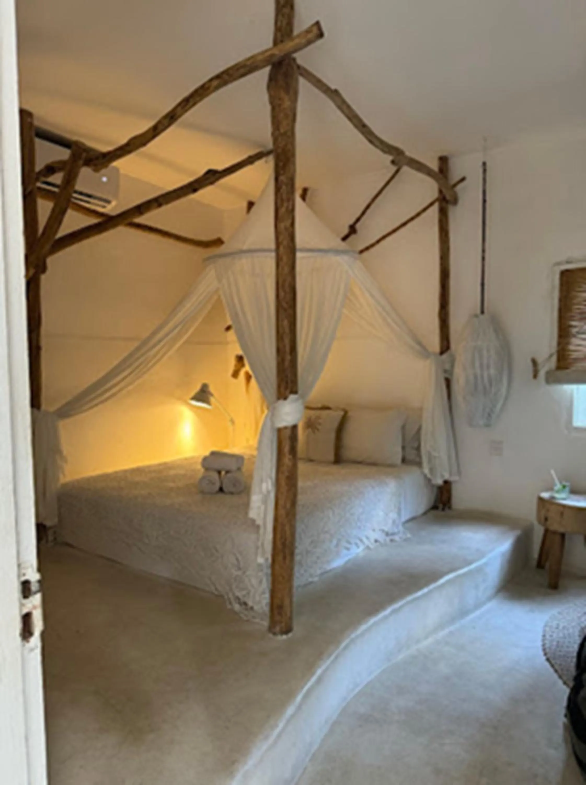 Bedroom, Bed in Sal Secret Spot