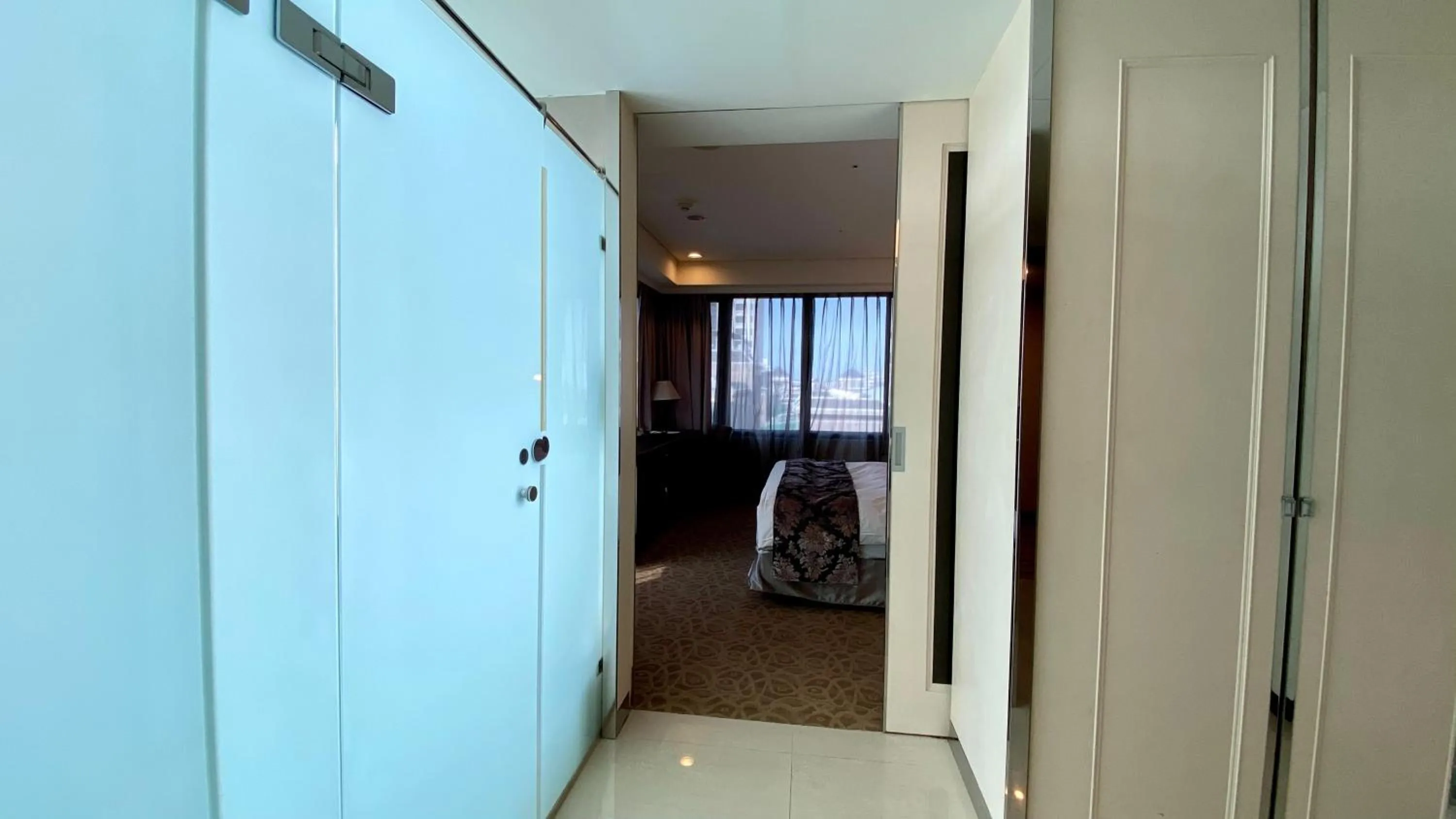 On site in Golden Tulip Zhong Xin Hotel Taichung