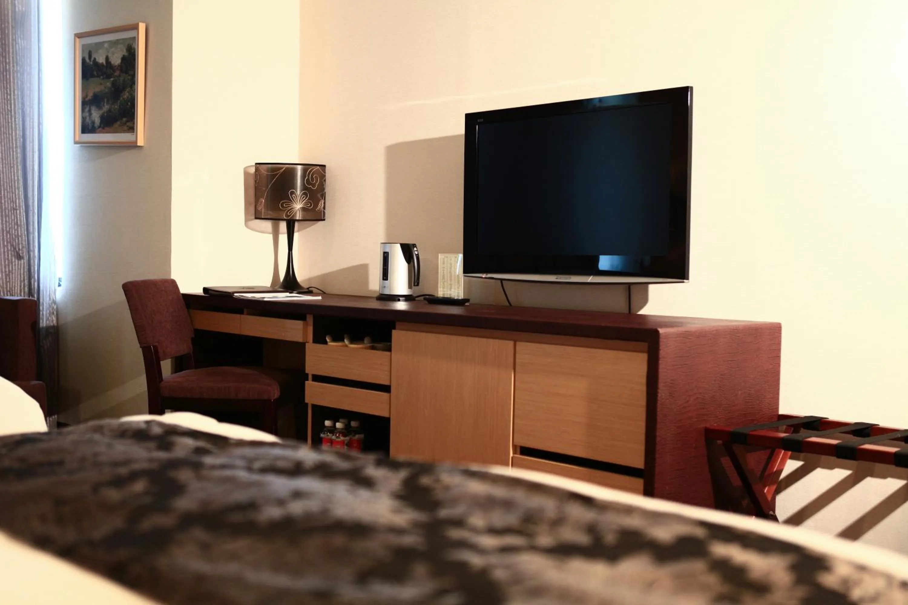 Photo of the whole room in Golden Tulip Zhong Xin Hotel Taichung