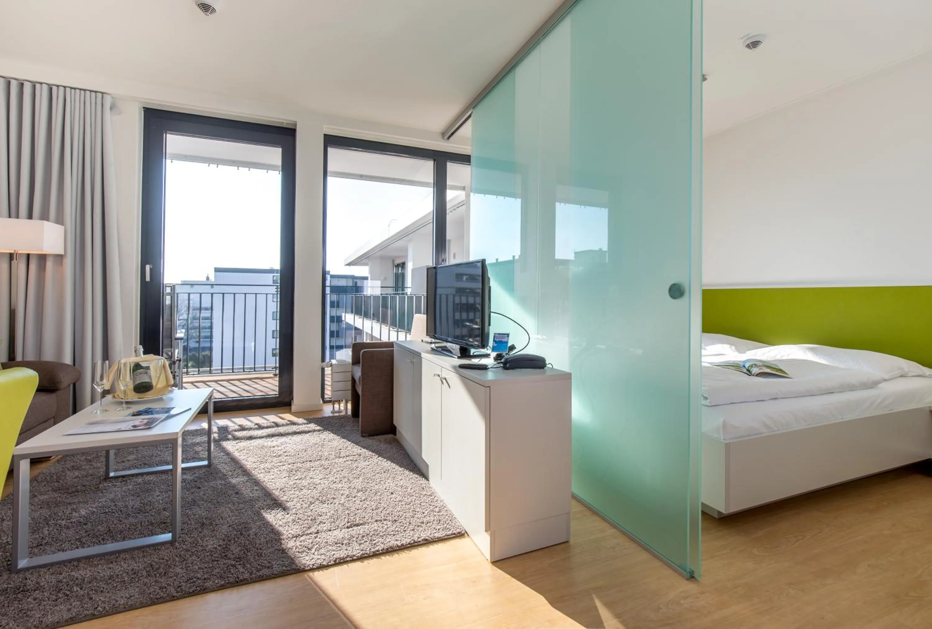 Photo of the whole room, Bed in Carat Apartments Grömitz