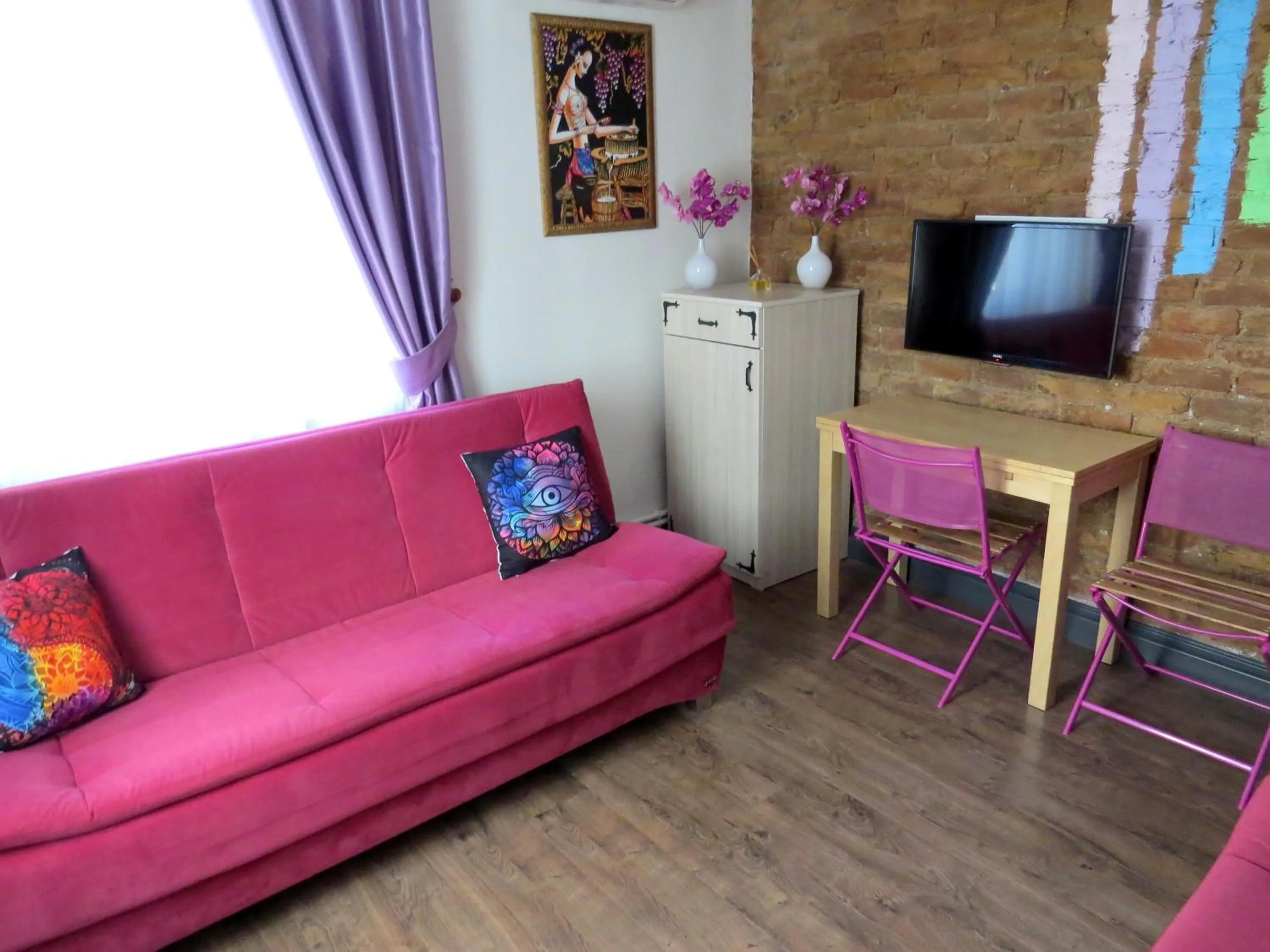 Living room in Istanberry - Berry Life Apartments