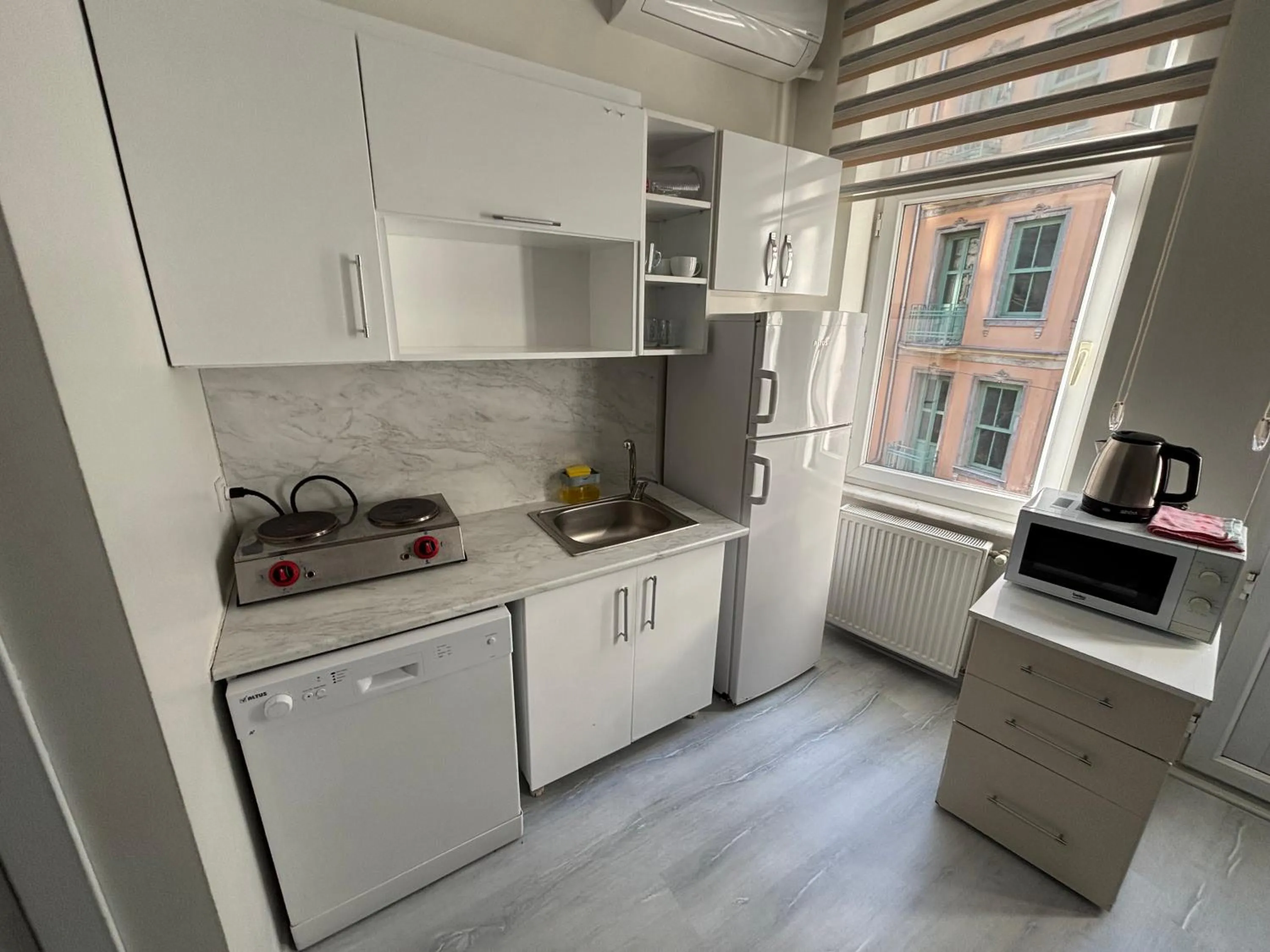 Kitchen or kitchenette in Istanberry - Berry Life Apartments