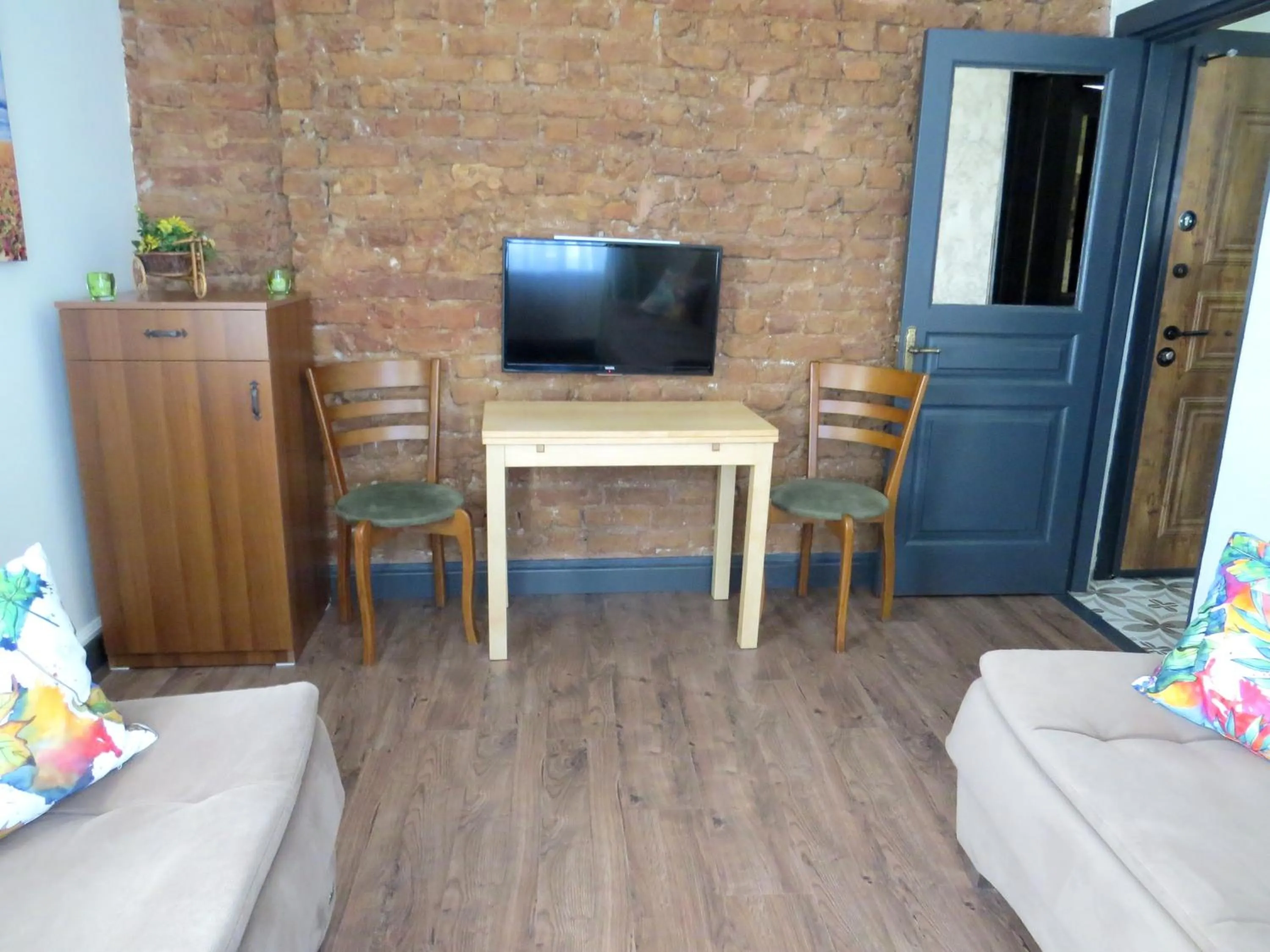 Living room in Istanberry - Berry Life Apartments