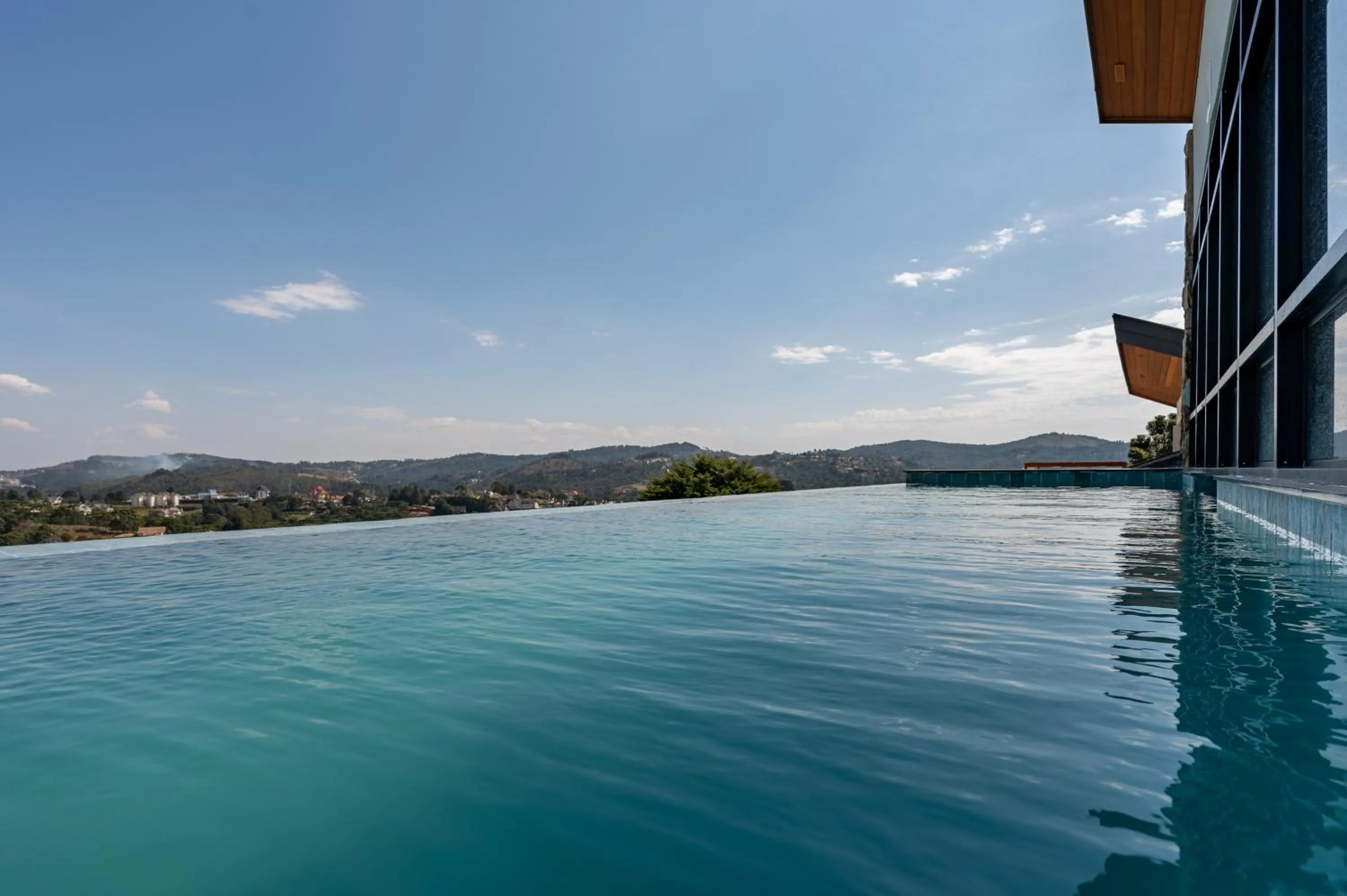 Swimming pool in Wanderlust Experience Hotel BW Signature Collection OFICIAL