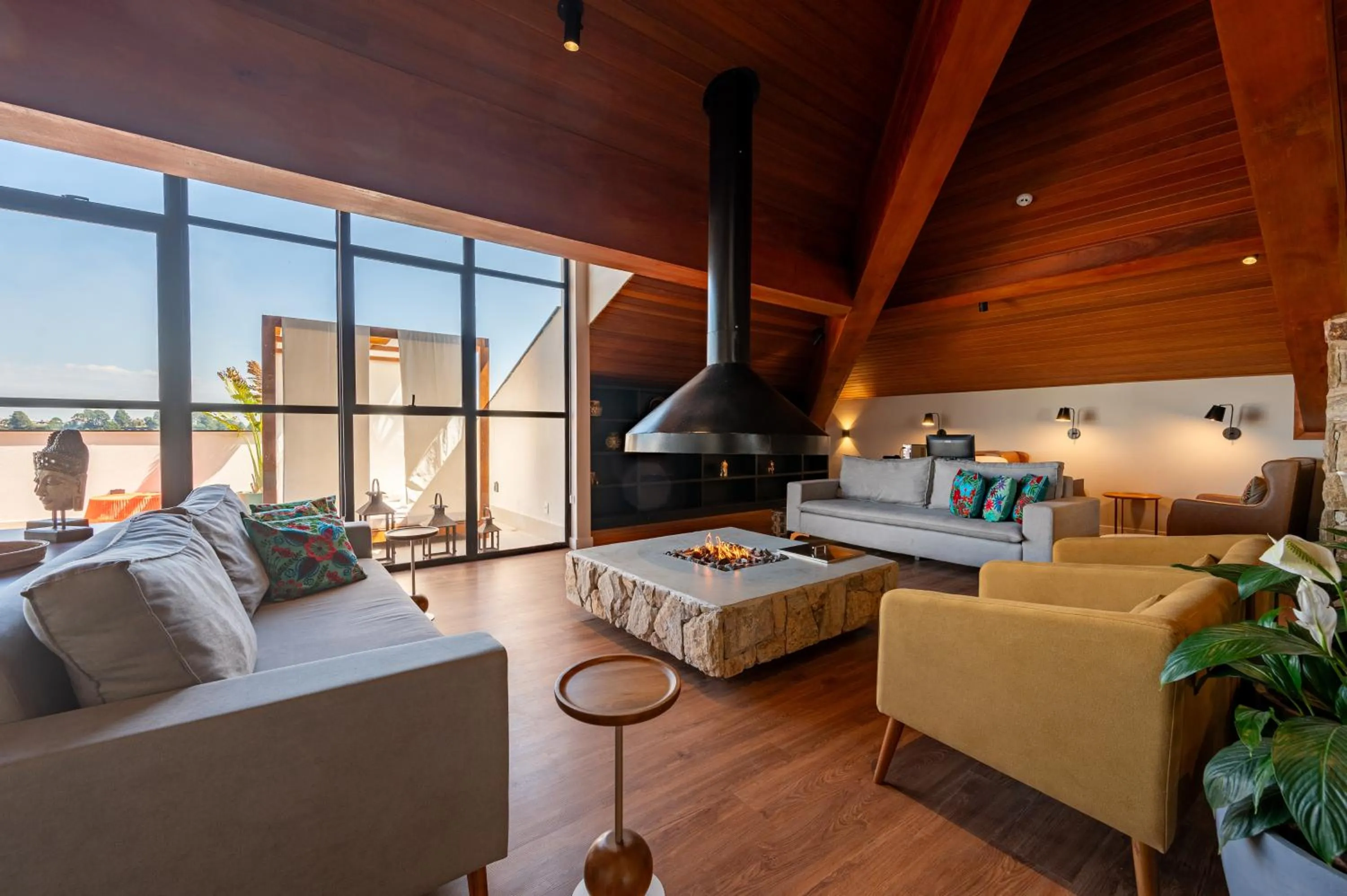 flat iron in Wanderlust Experience Hotel BW Signature Collection OFICIAL