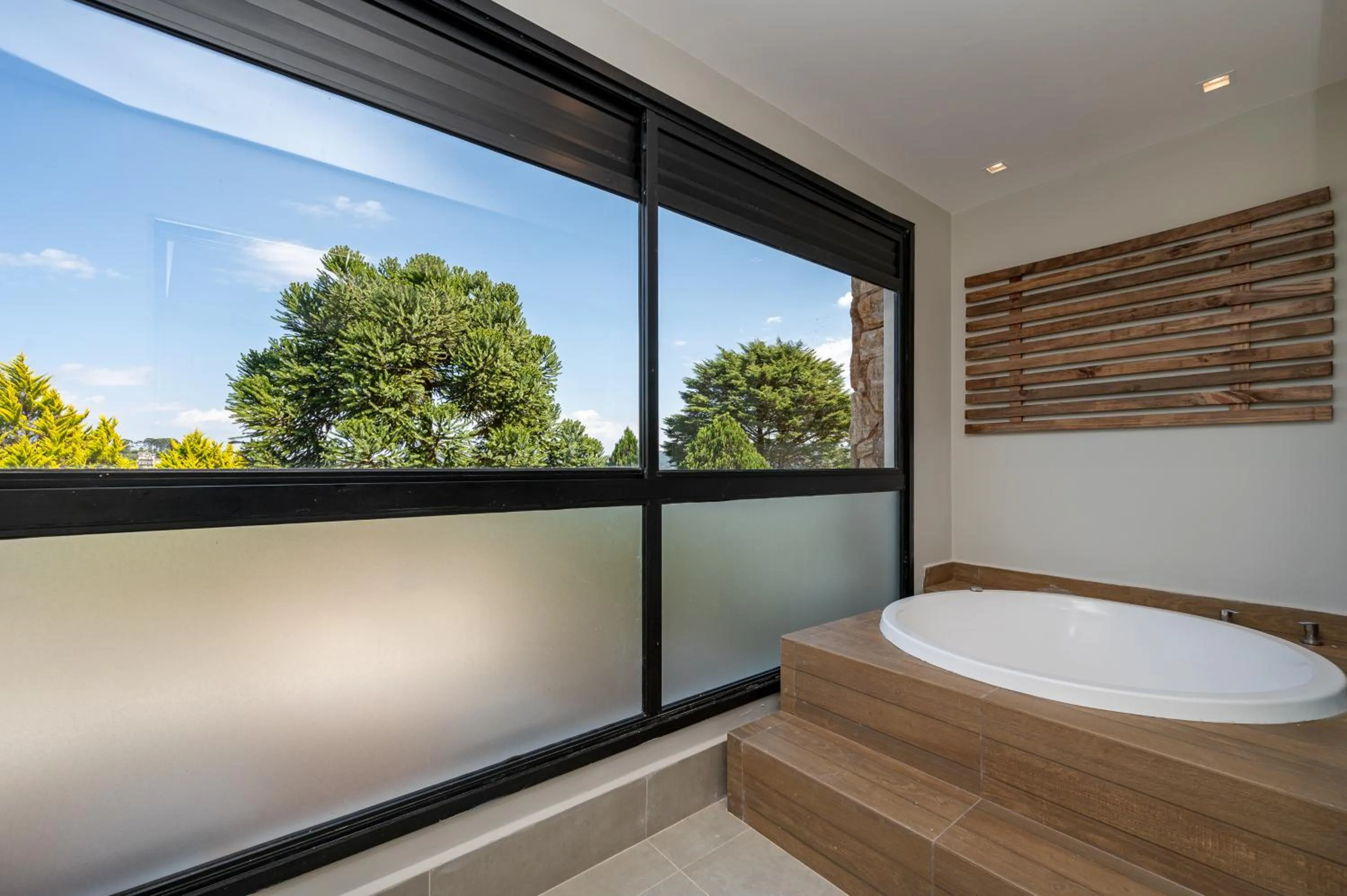 Hot Tub in Wanderlust Experience Hotel BW Signature Collection OFICIAL