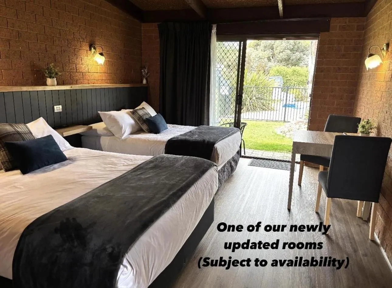 Bedroom, Bed in Alexandra Motor Inn