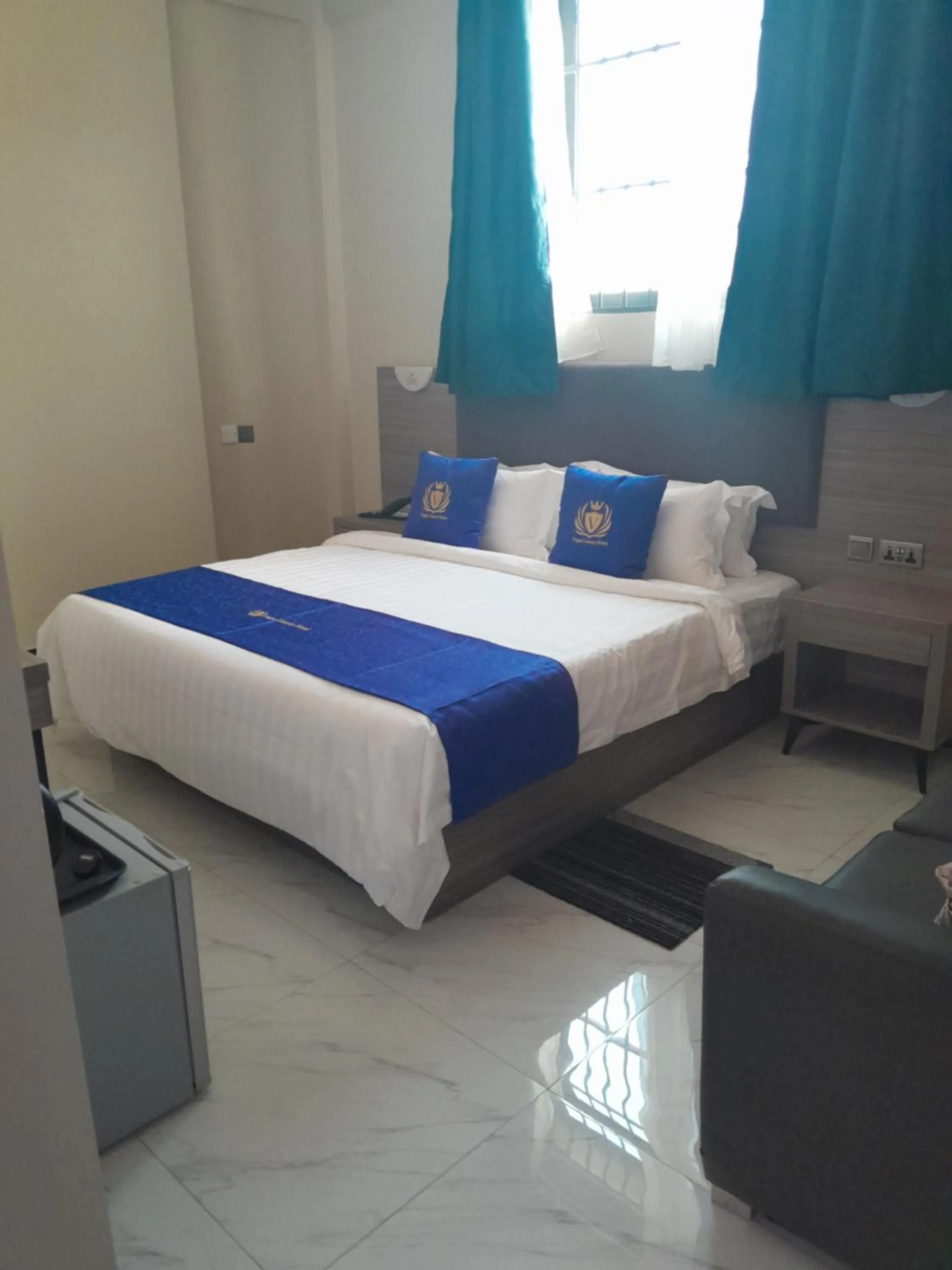 Bed in VEGAS LUXURY HOTEL