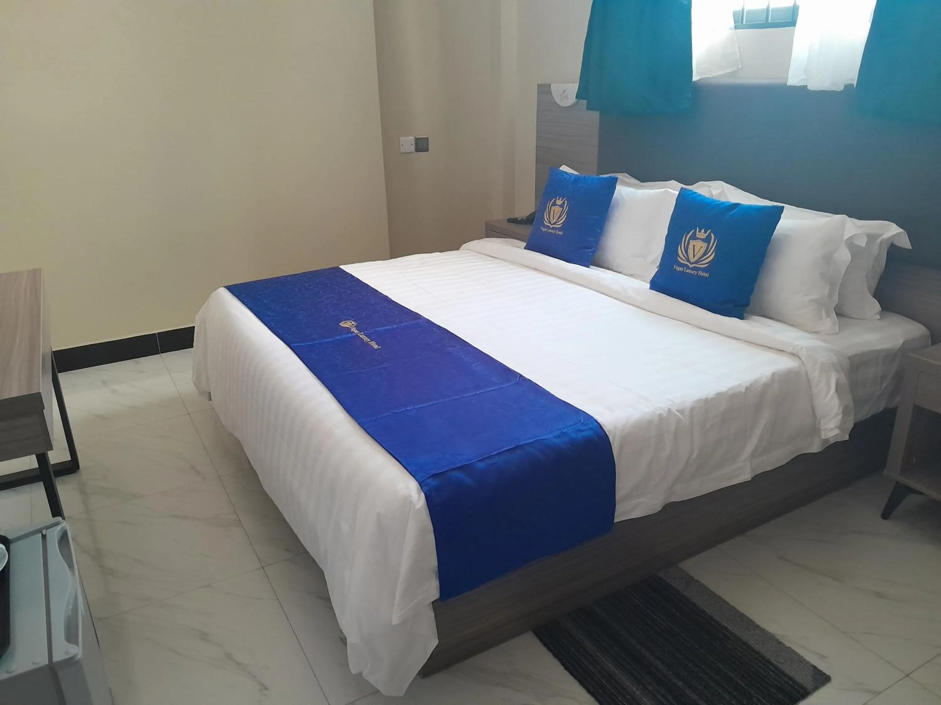 Bed in VEGAS LUXURY HOTEL