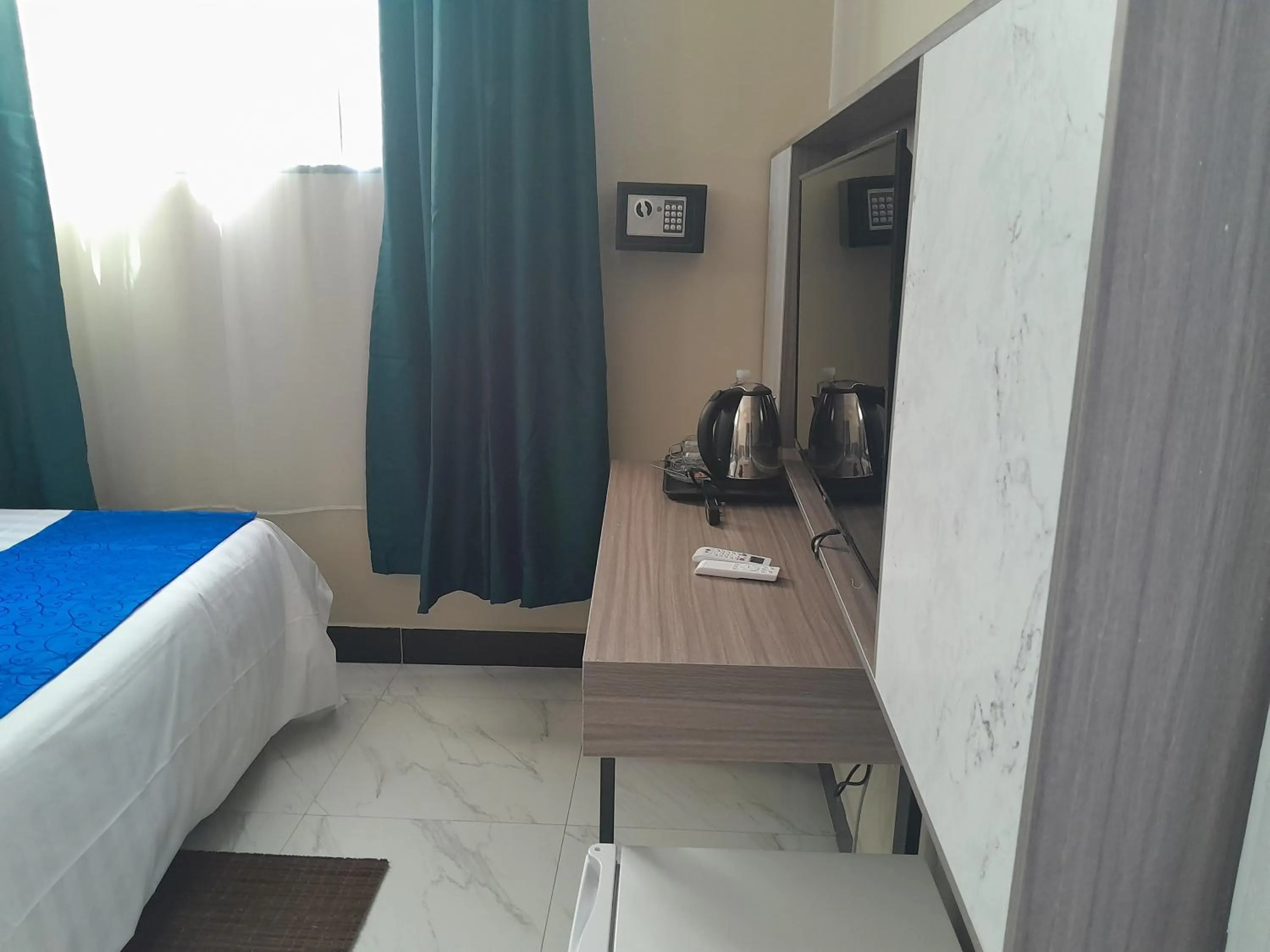 Bed in VEGAS LUXURY HOTEL