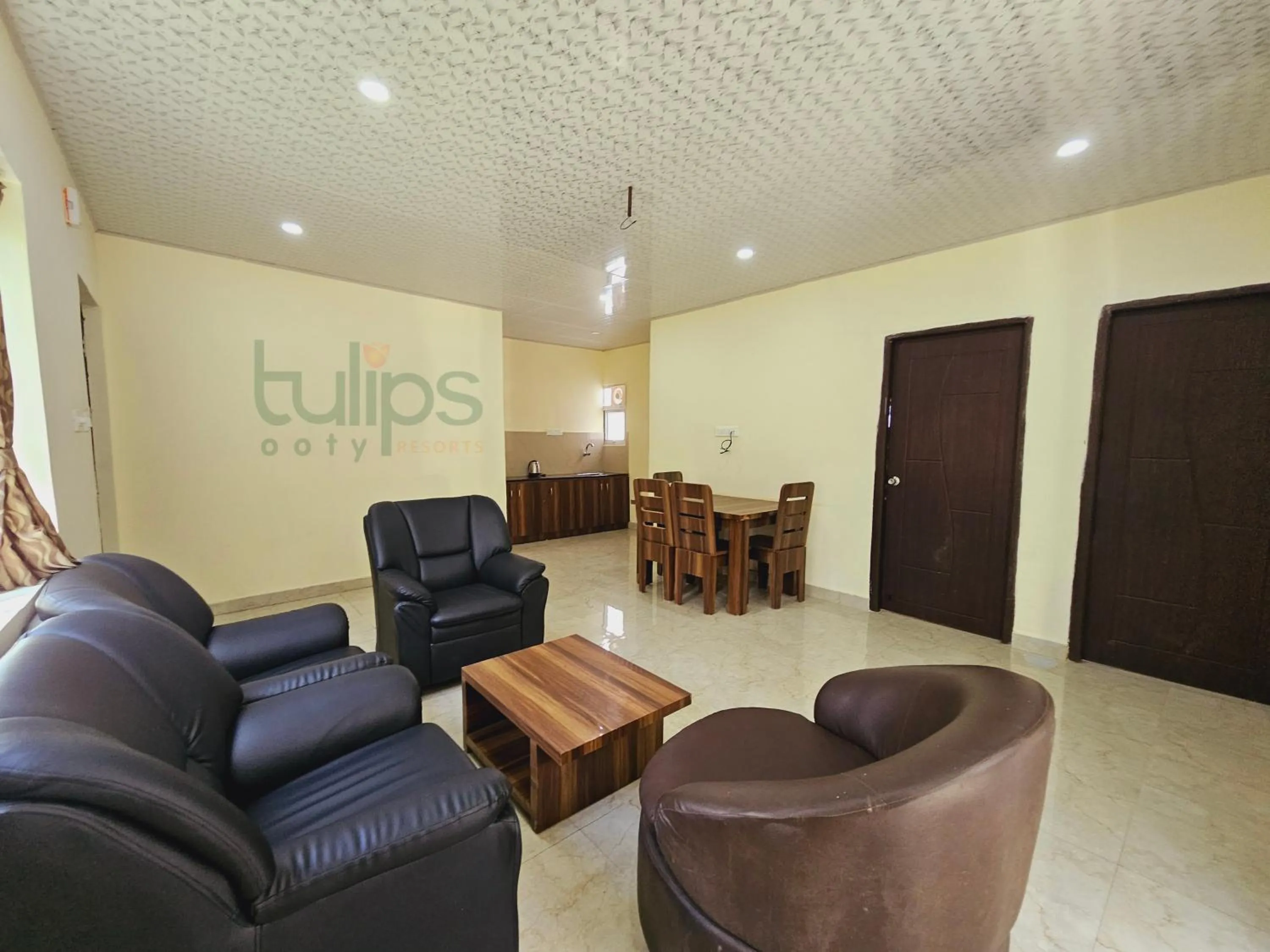 Living room in Tulips Village Resorts