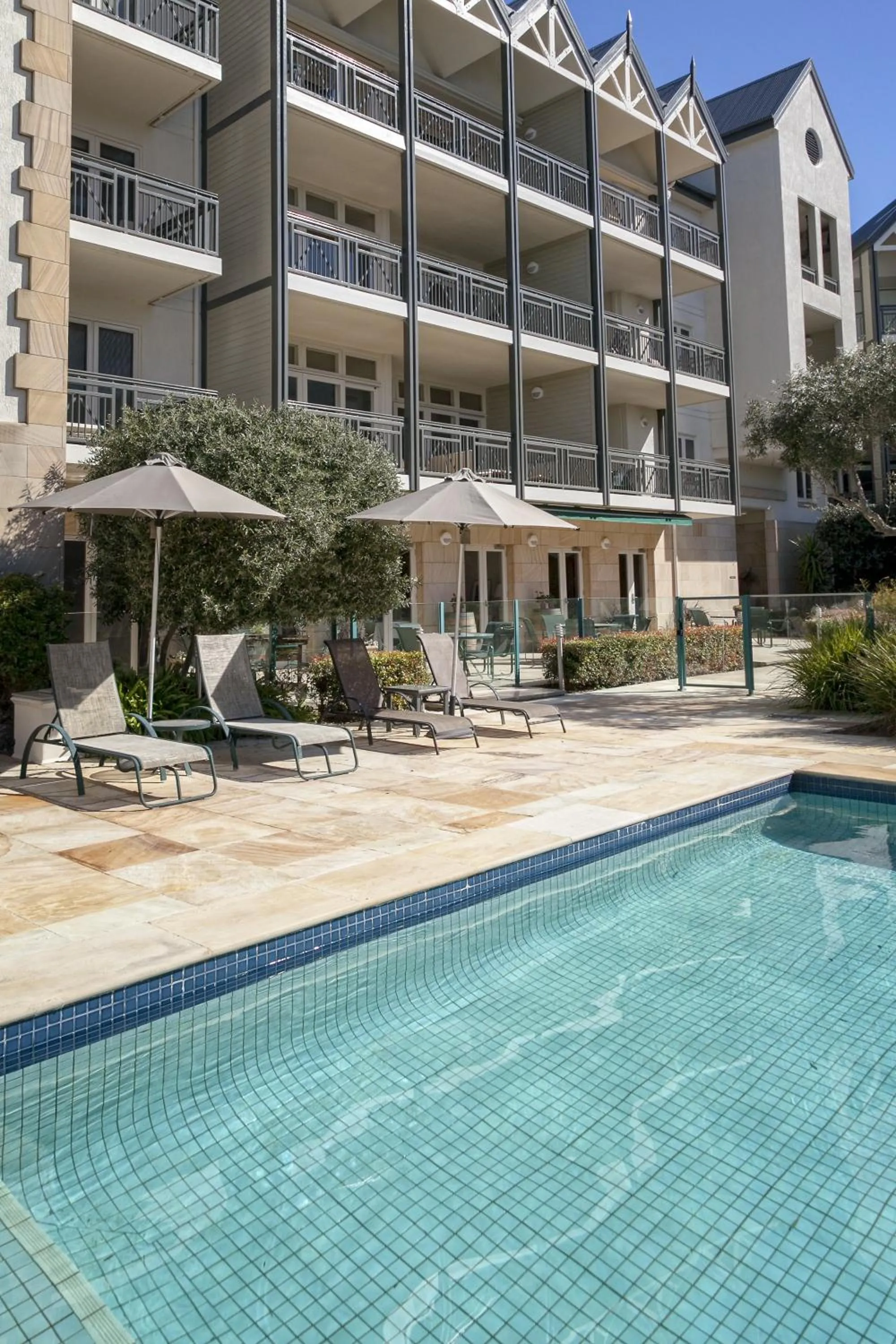 Swimming pool in Portsea Village Resort