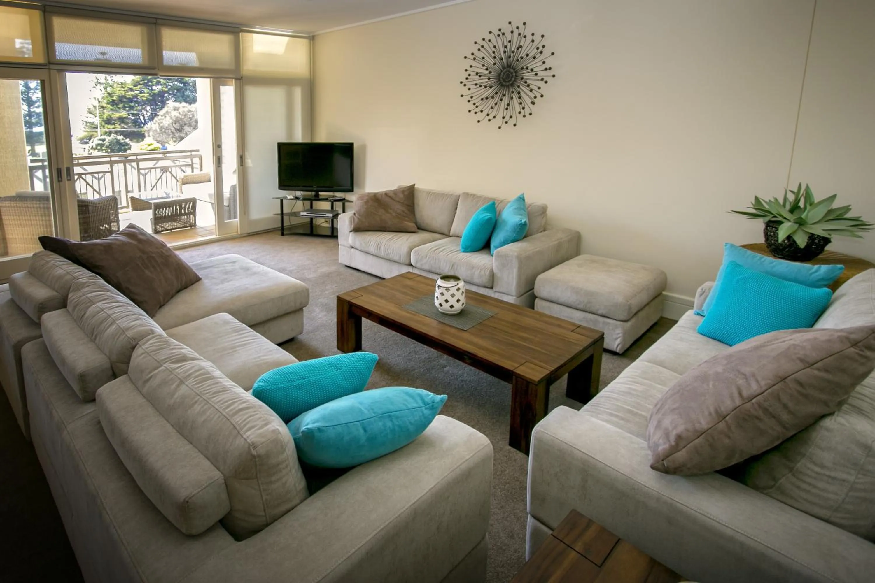 Living room in Portsea Village Resort