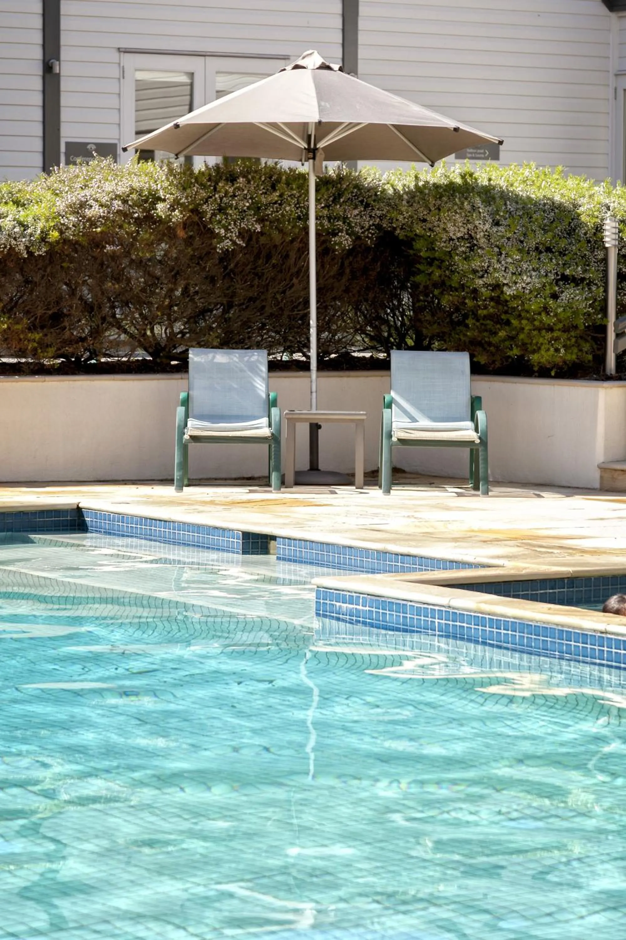 Swimming pool in Portsea Village Resort