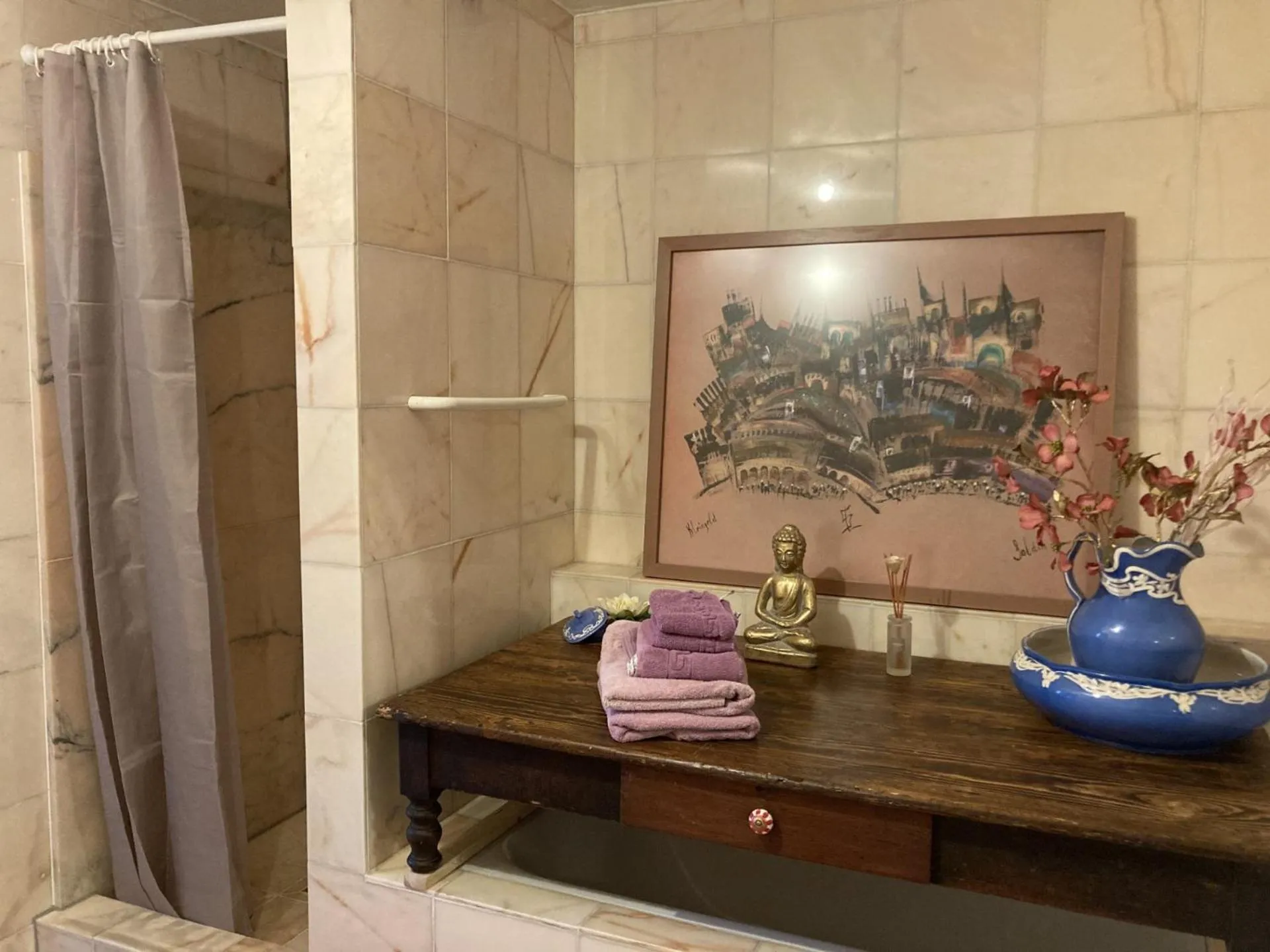 Bathroom in BnB122 bed&breakfast