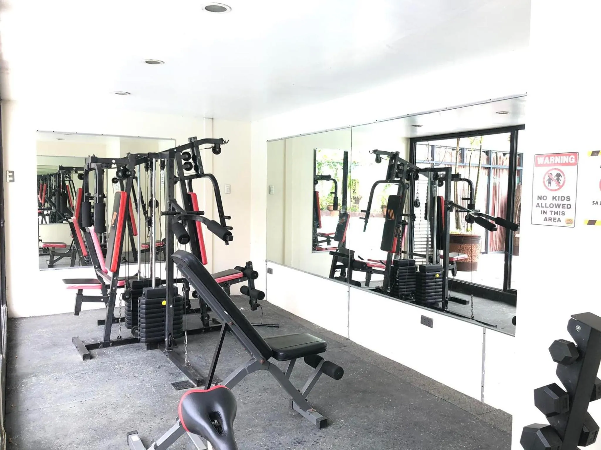 Fitness centre/facilities in Palawan Uno Hotel