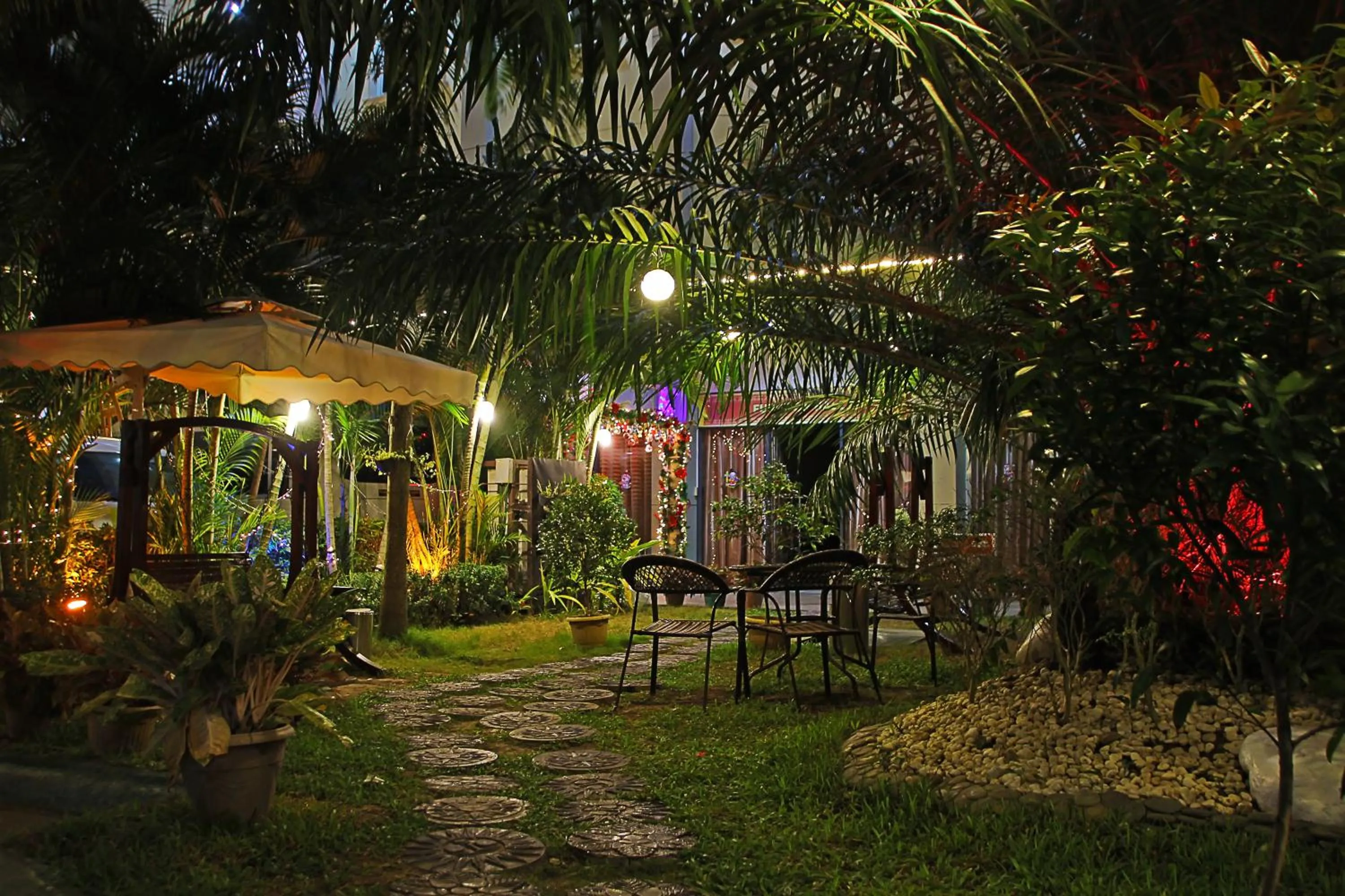 Garden in Palawan Uno Hotel