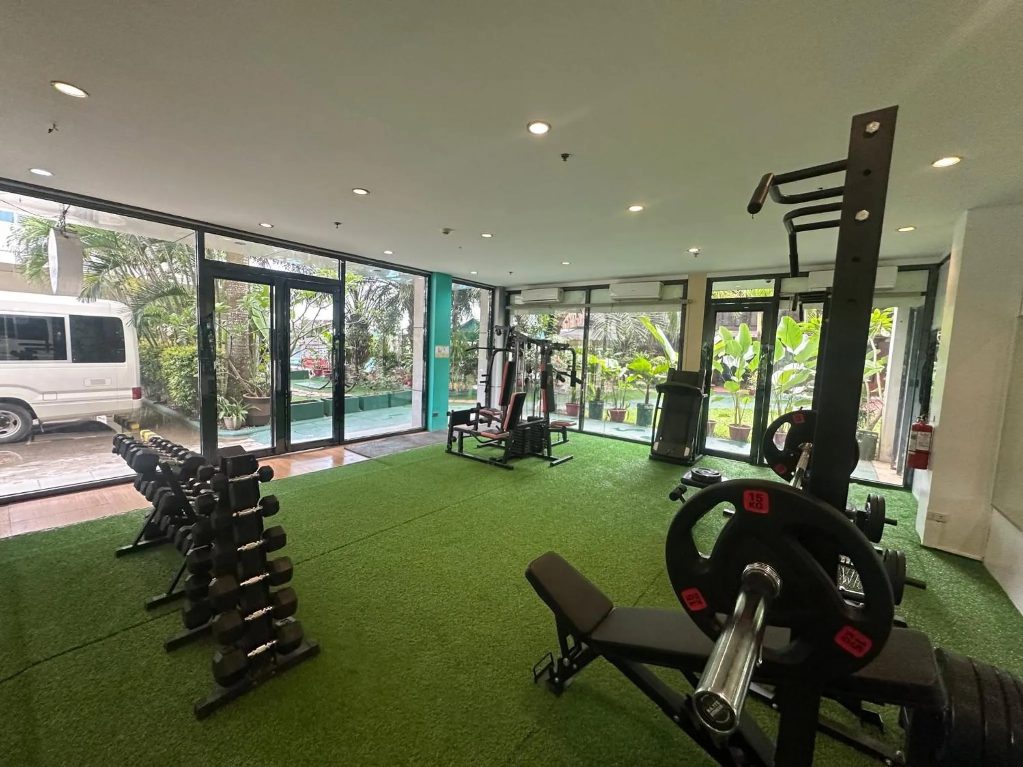 Fitness centre/facilities in Palawan Uno Hotel