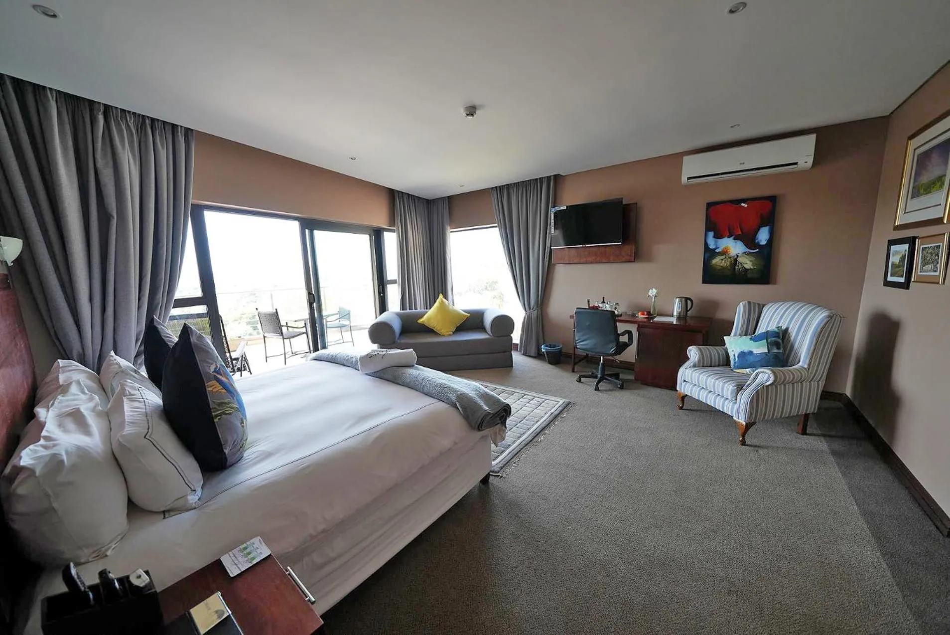 Bed in Over The Moon Guesthouse