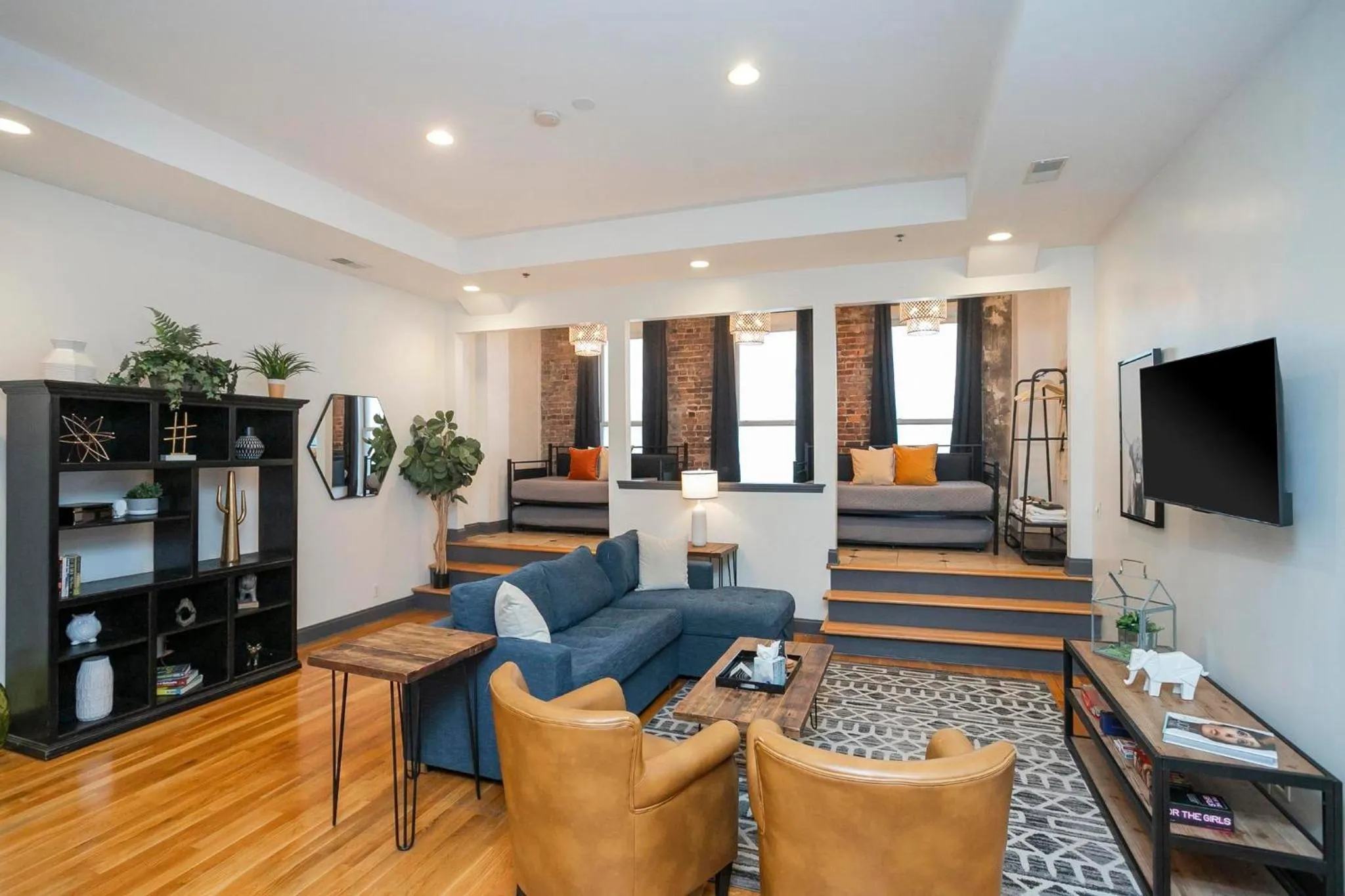 Loft Literally on Broadway Live Music & Bars