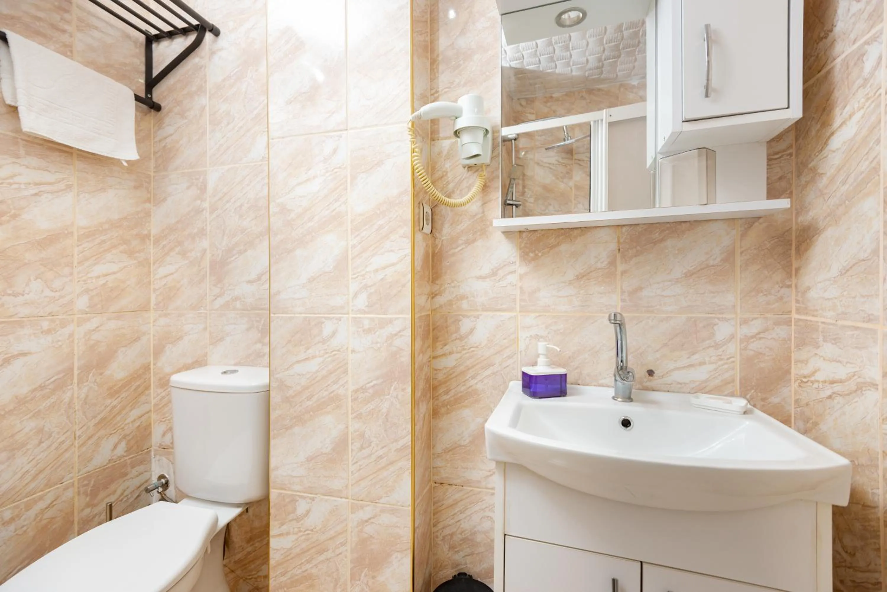 Shower in Istanbul House