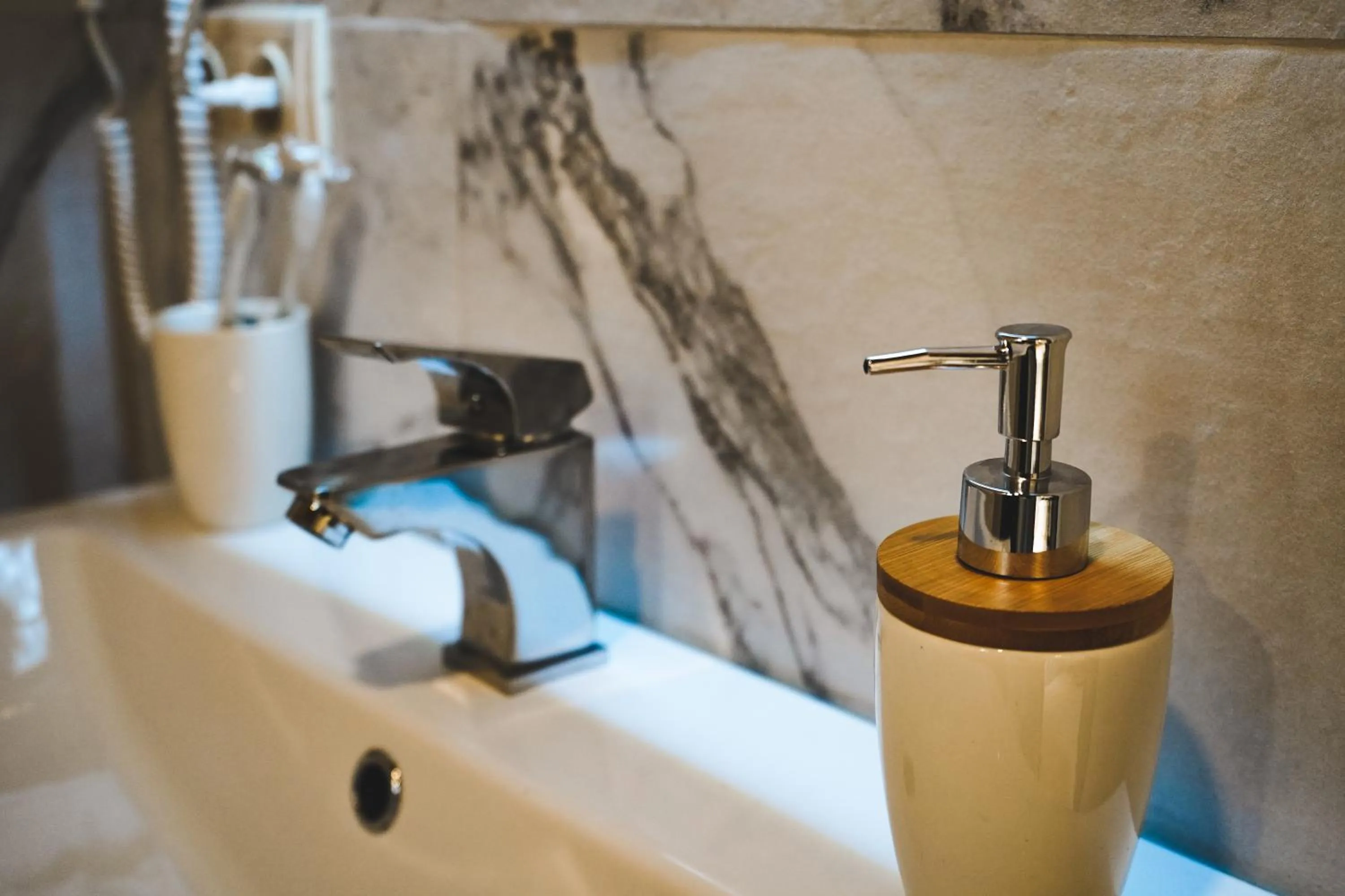 Bathroom in Misty Rocks Kazbegi