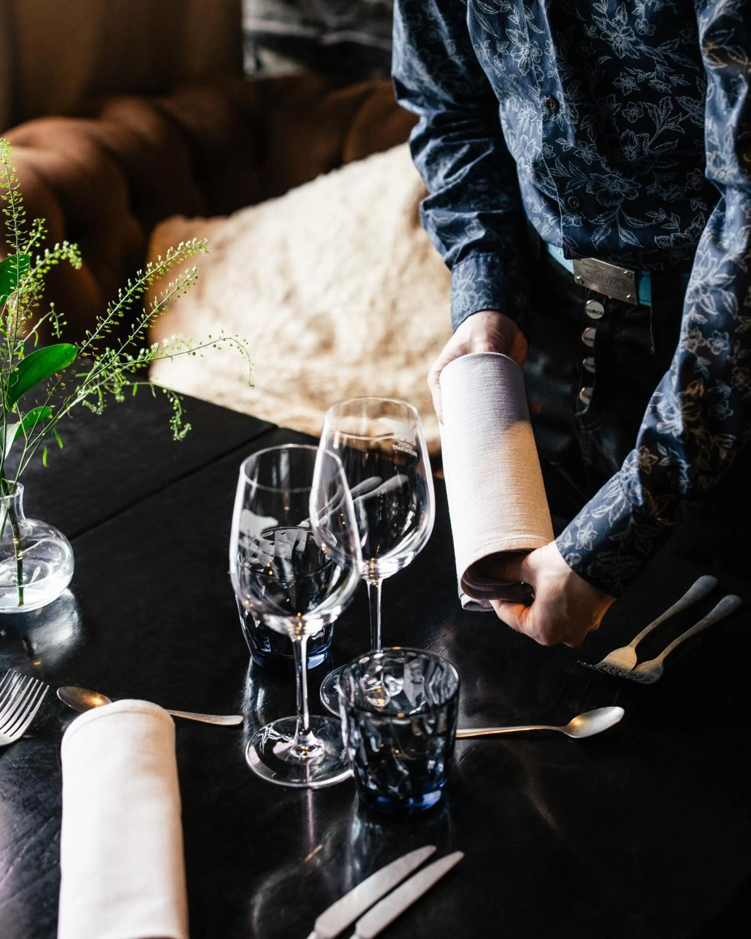 Restaurant/places to eat in Arctic Light Hotel