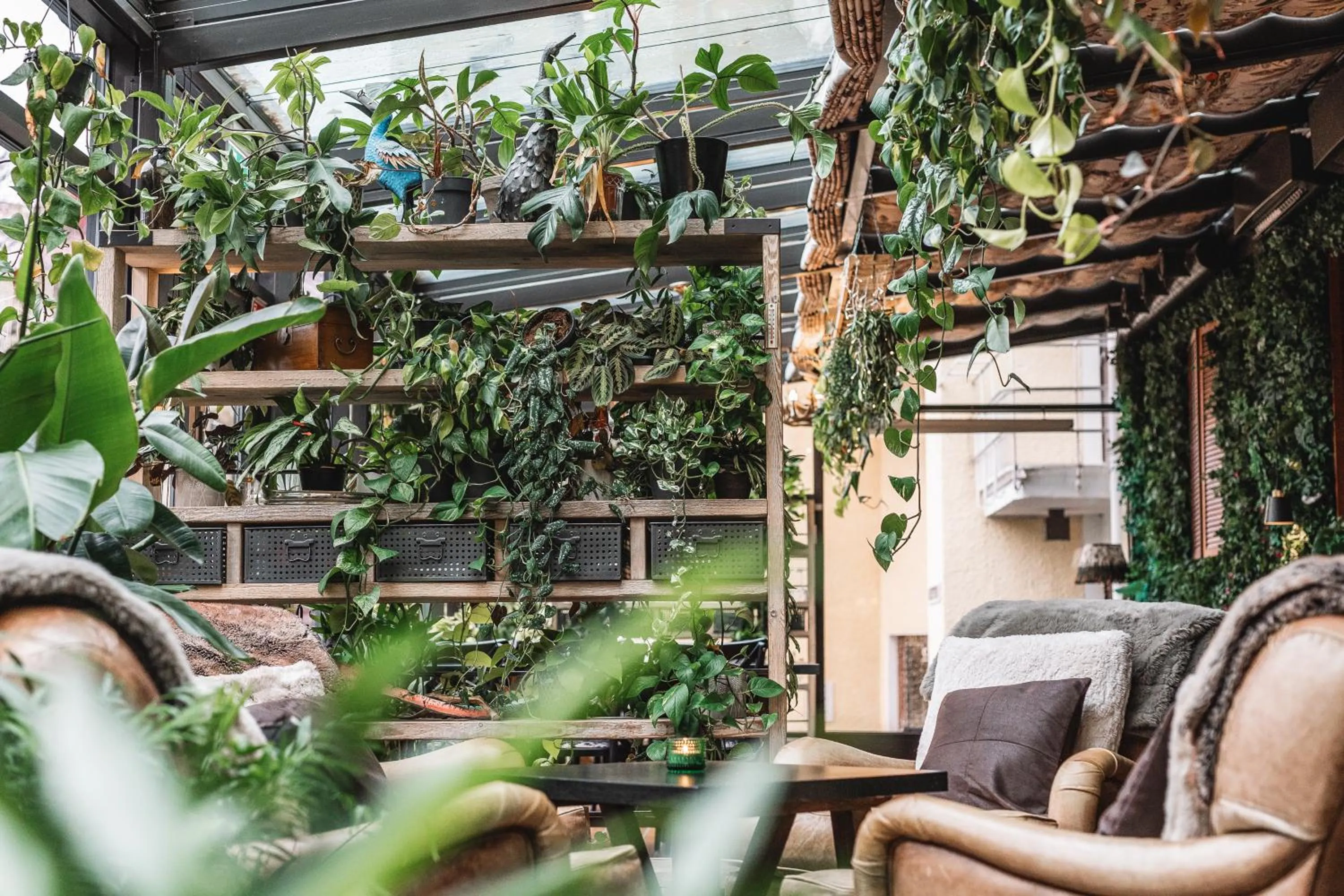 Restaurant/places to eat in Arctic Light Hotel