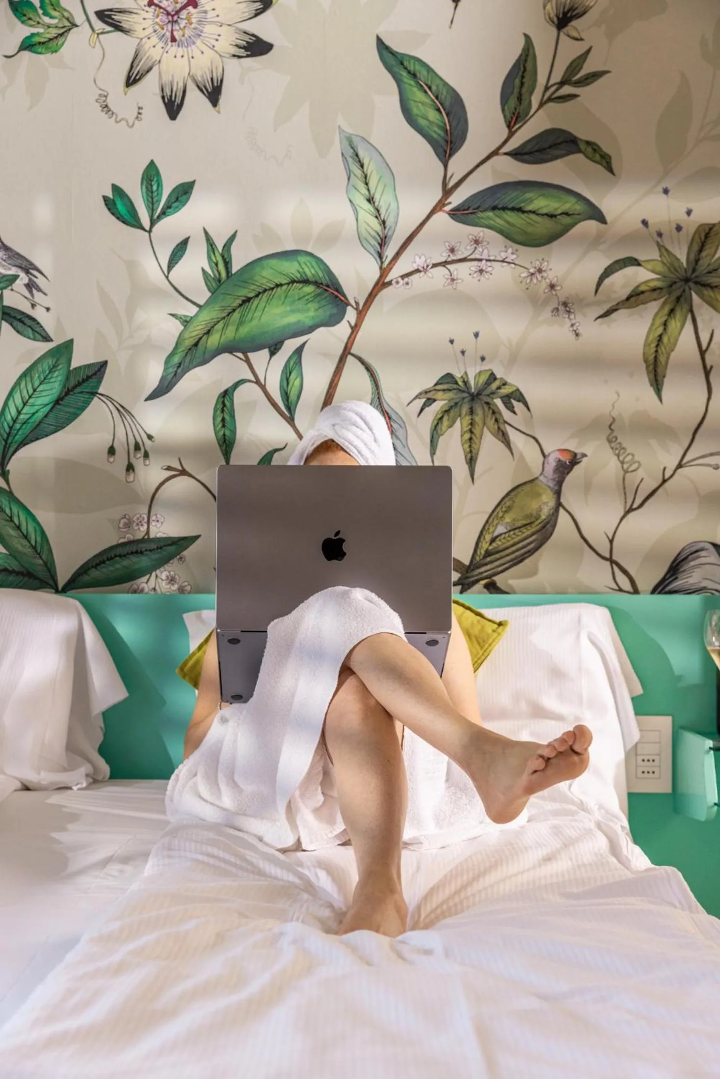 Bed in La Foresta Monteisola