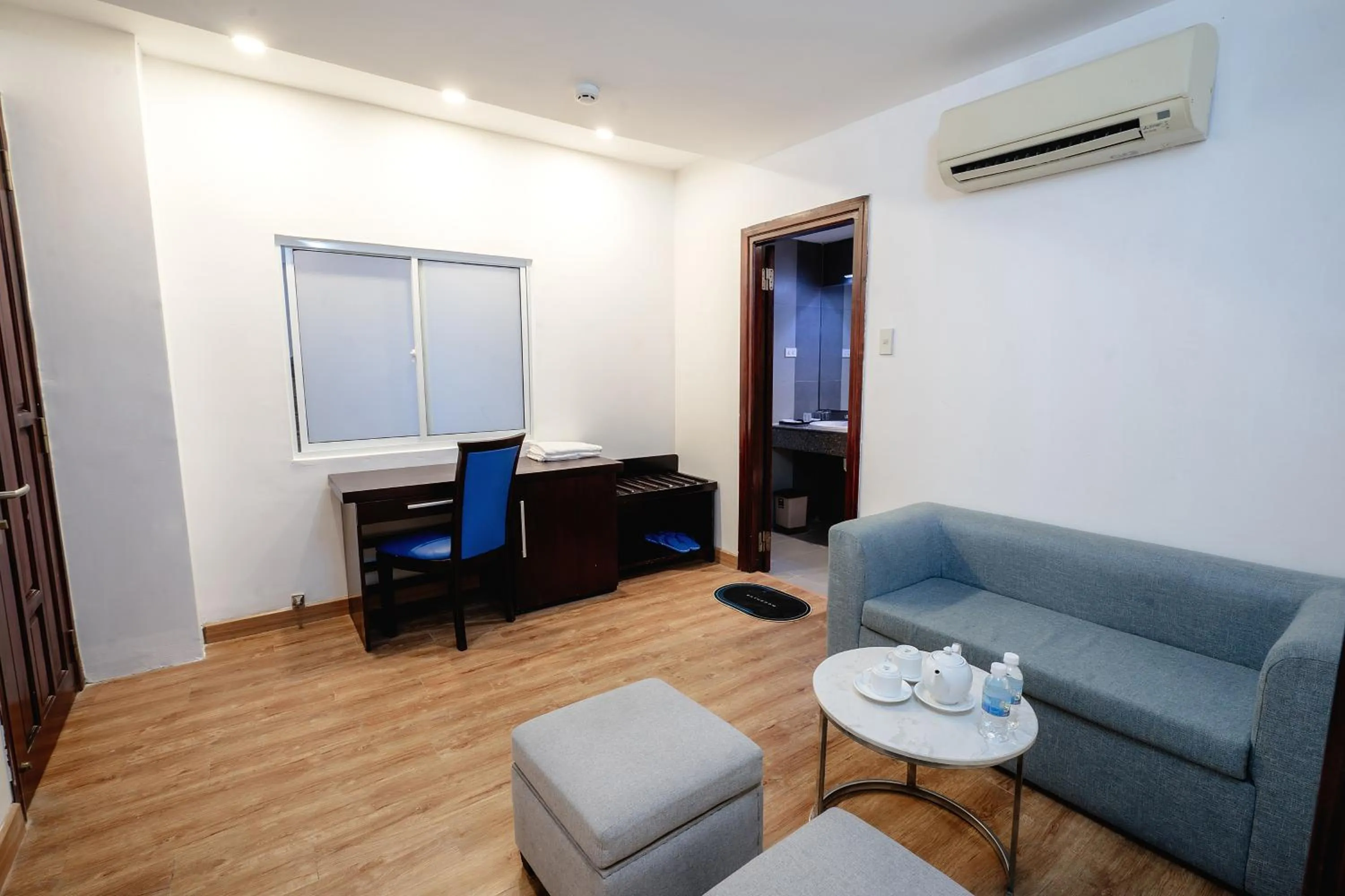 Property building in King Hotel